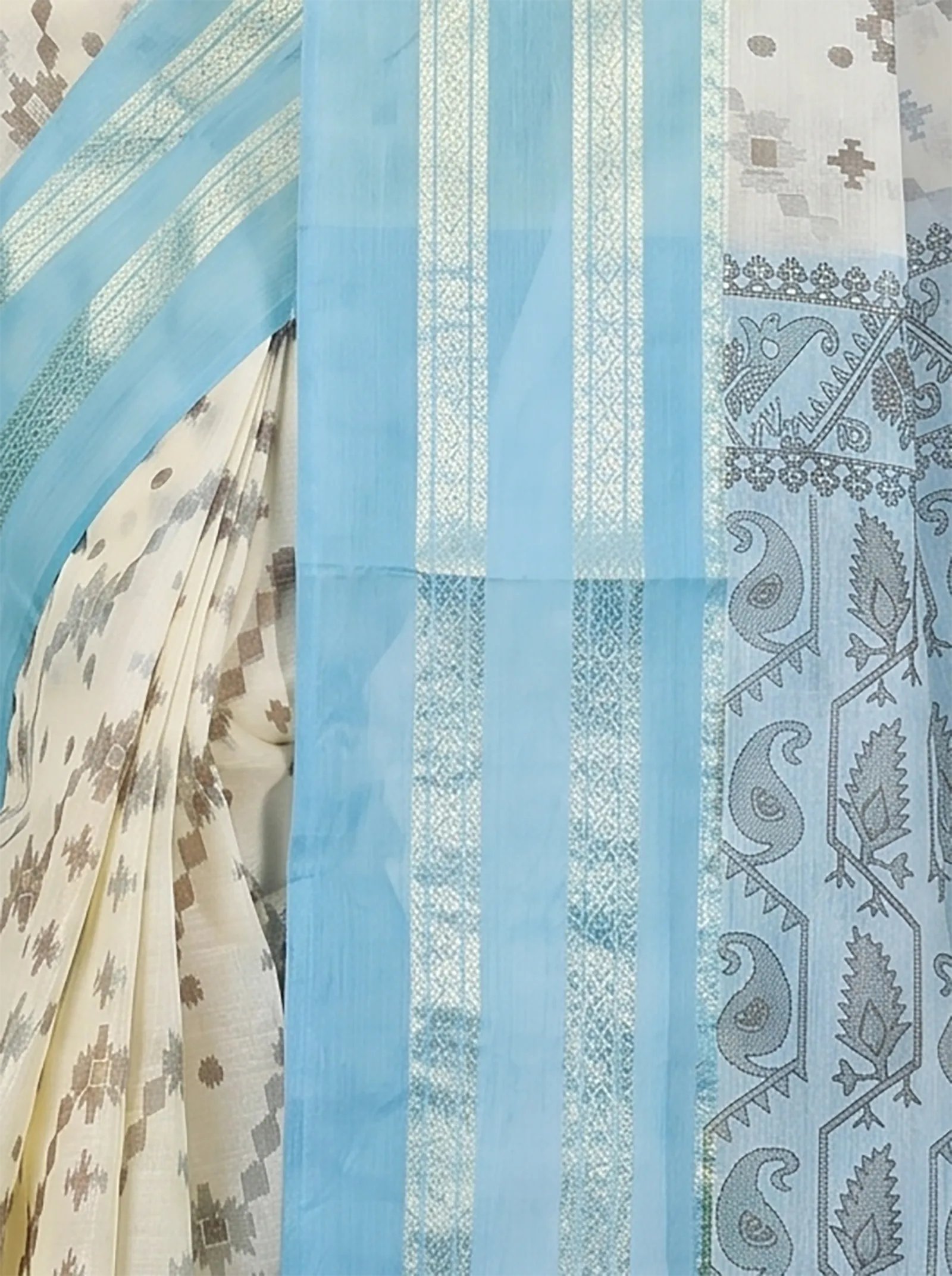 DipDiya Pure Cotton  Traditional Bengali Sky Blue Artisan Crafted Rashi Print Printed Tant Saree