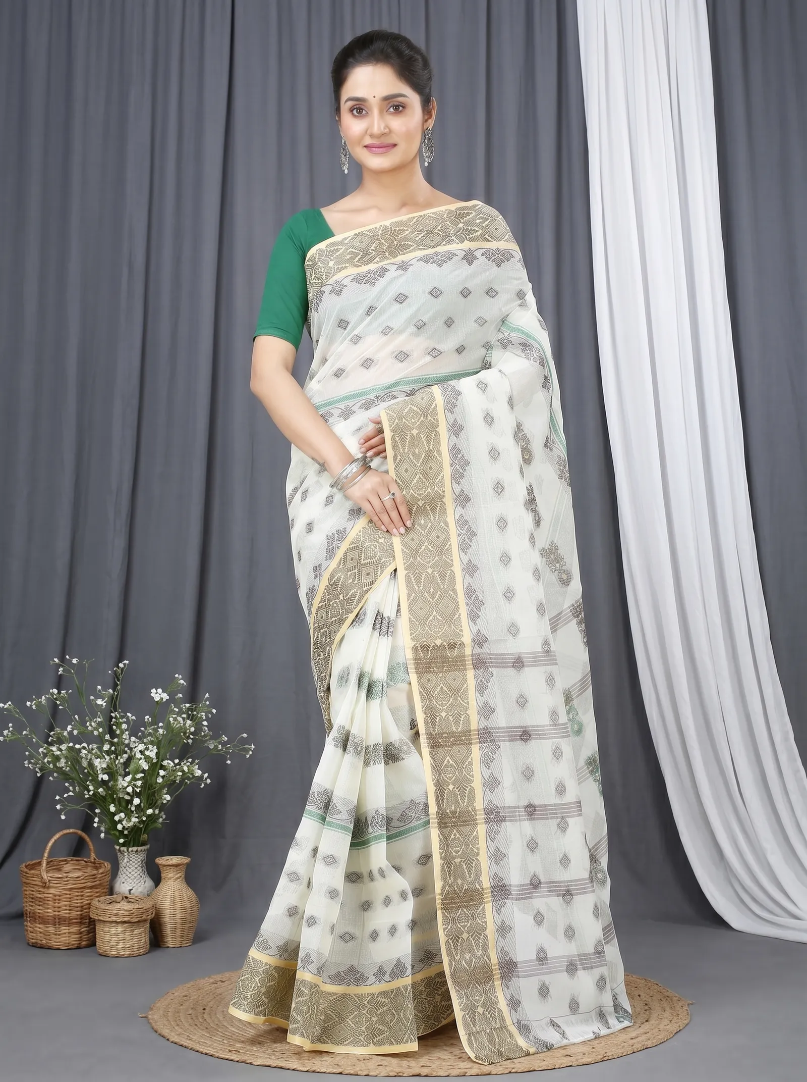 DipDiya Pure Cotton  Traditional Bengali White Artisan Crafted Ghusoon Tant Saree