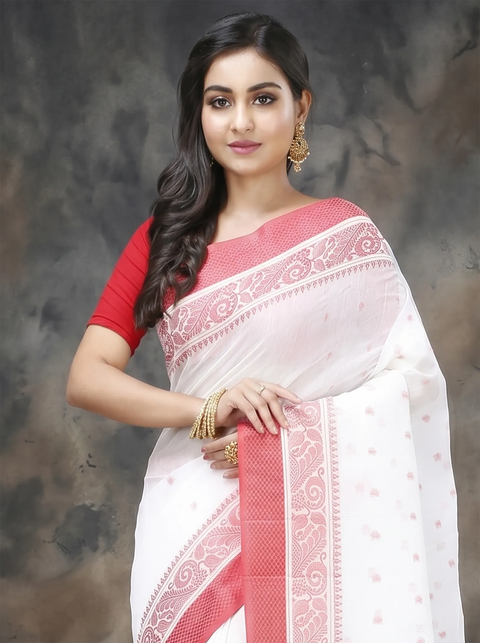 DipDiya Pure Cotton  Traditional Bengali White Artisan Crafted Sorbori Tant Saree