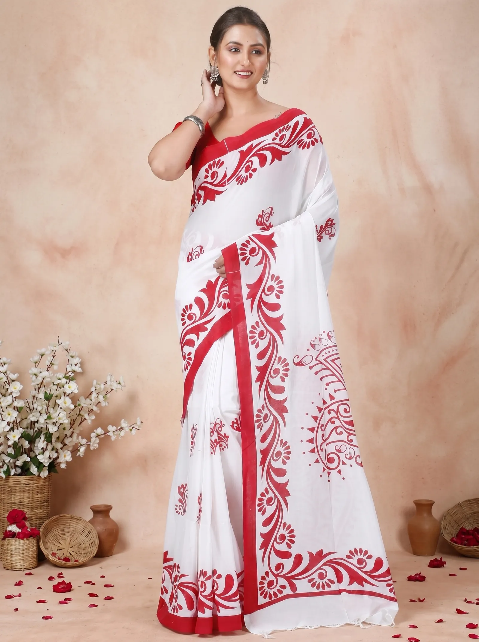 DipDiya Pure Cotton  Traditional Bengali White Artisan Crafted Teba Printed Handloom Saree
