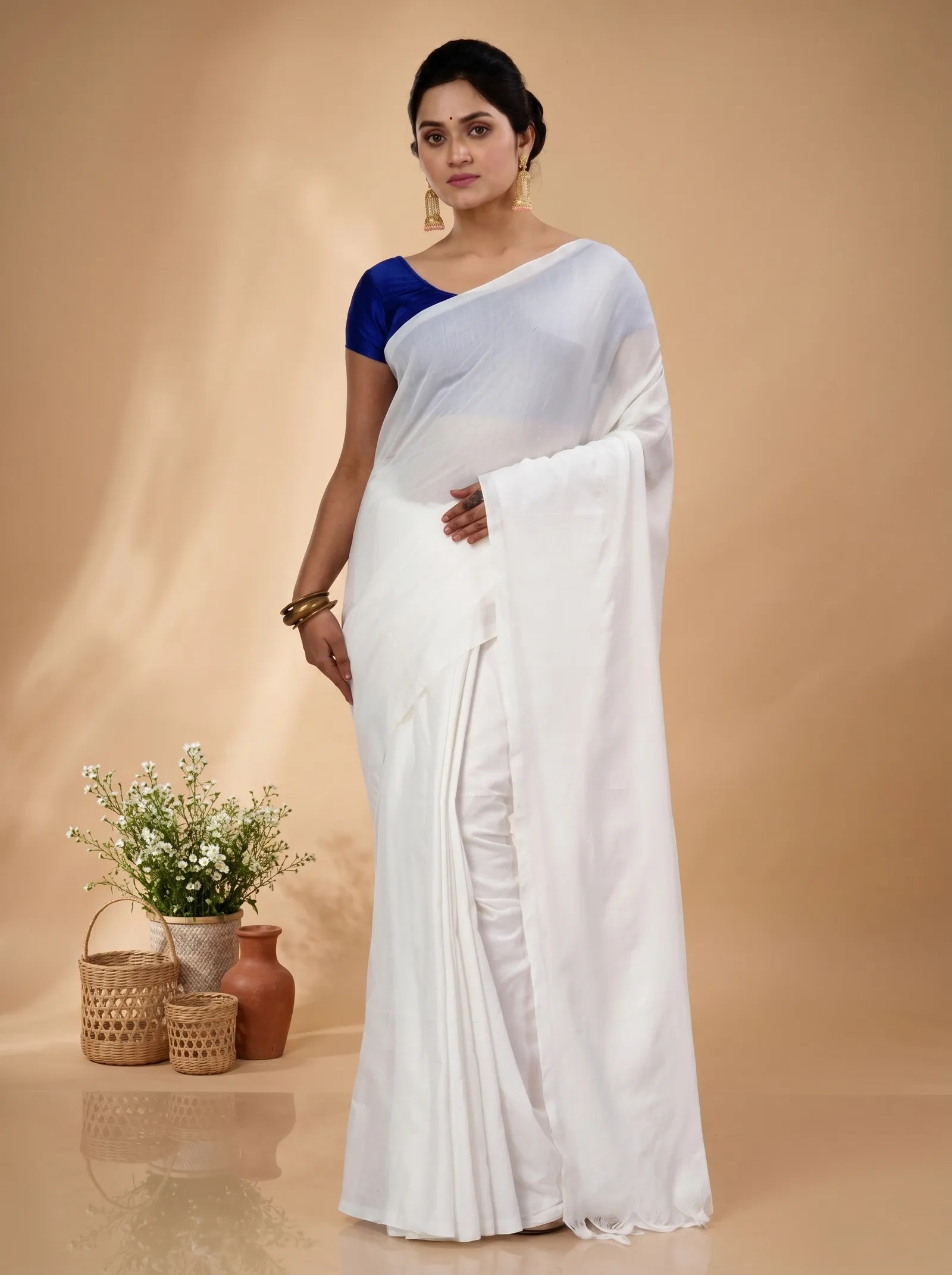DipDiya Pure Cotton  Traditional Bengali White Artisan Crafted ThanKhadi Handloom Saree
