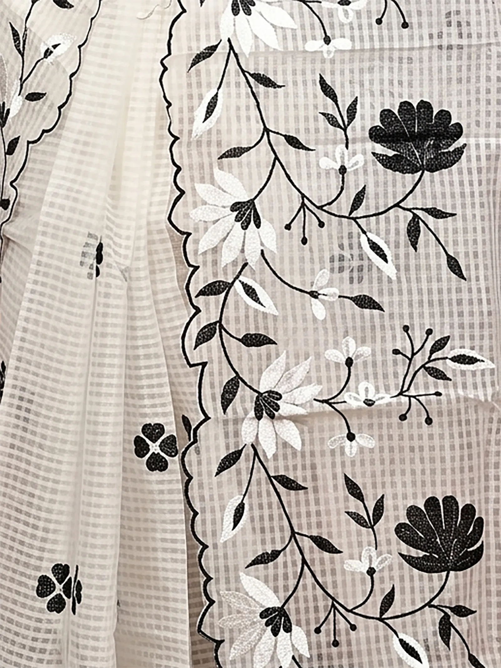 DipDiya Pure Cotton  Traditional Bengali White Black Artisan Crafted Kotambo Kota Embroidery Saree