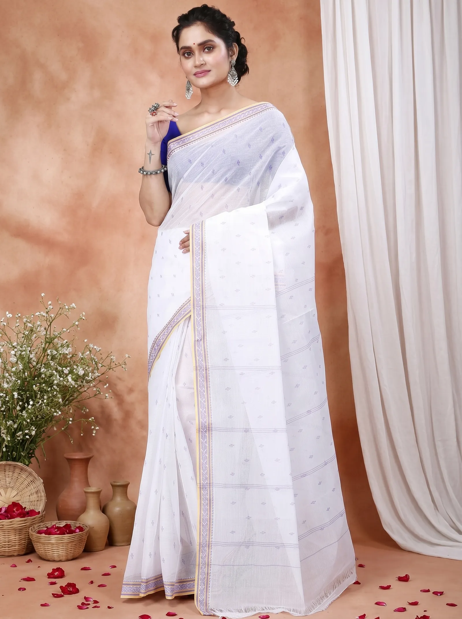 DipDiya Pure Cotton  Traditional Bengali White Brown Artisan Crafted Regina Tant Saree