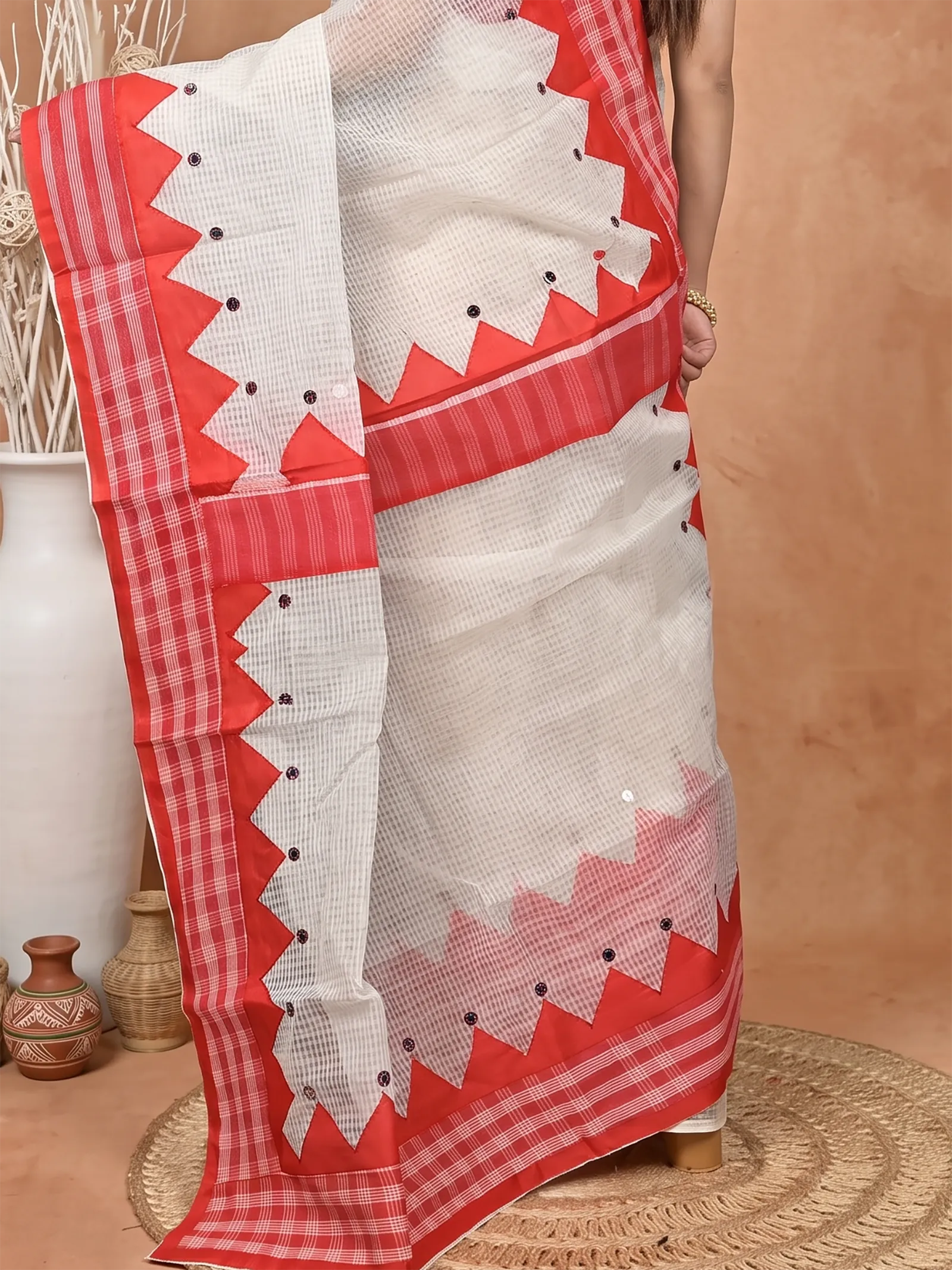 DipDiya Pure Cotton  Traditional Bengali White Red Artisan Crafted Kotaplik Kota Applique Saree