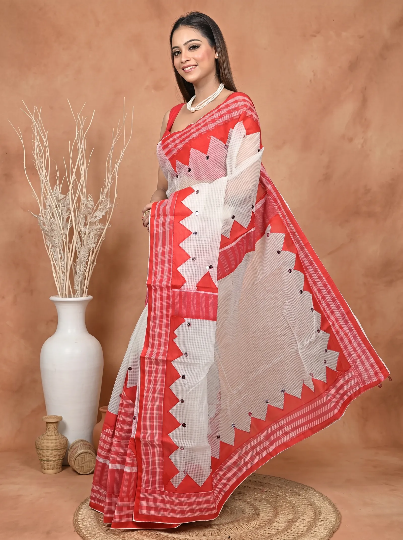 DipDiya Pure Cotton  Traditional Bengali White Red Artisan Crafted Kotaplik Kota Applique Saree