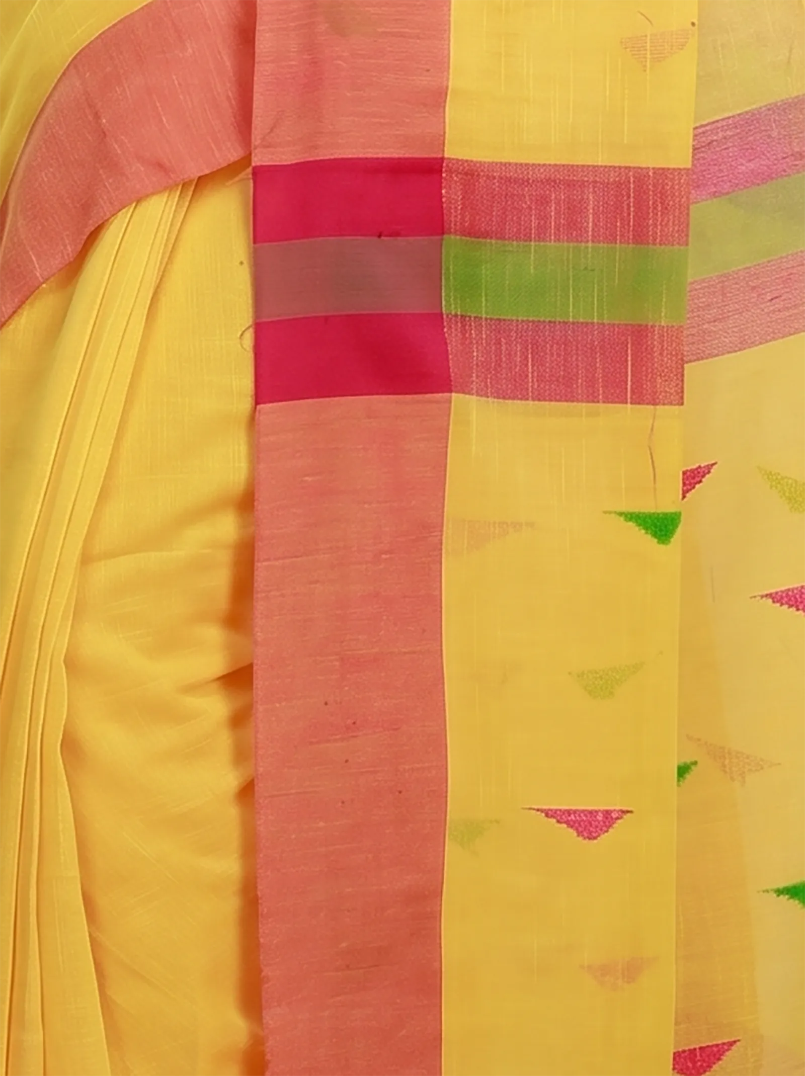 DipDiya Pure Cotton  Traditional Bengali Yellow Artisan Crafted Clasic Thann Handloom Saree
