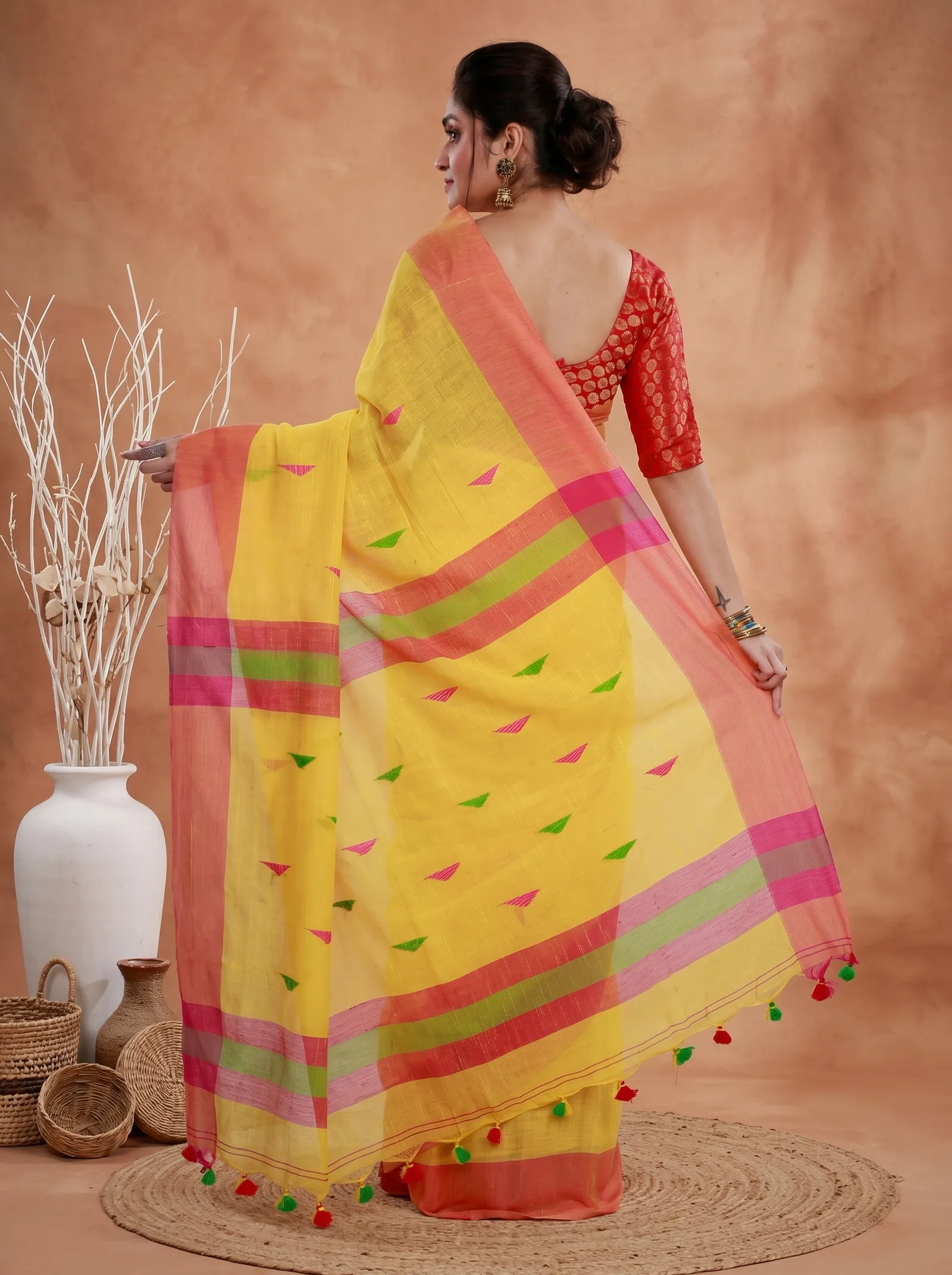 DipDiya Pure Cotton  Traditional Bengali Yellow Artisan Crafted Clasic Thann Handloom Saree