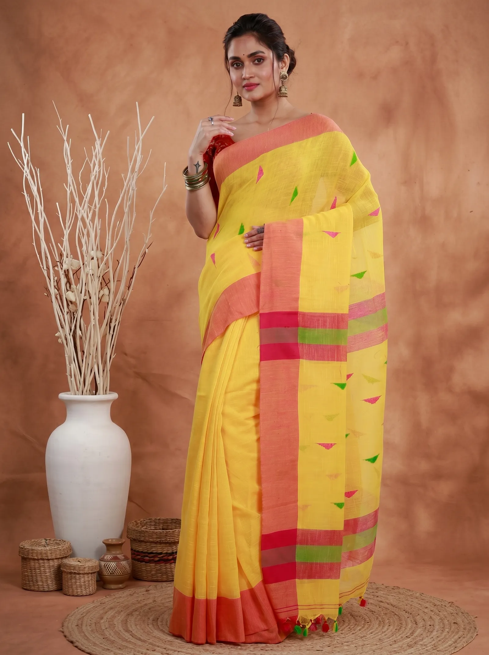 DipDiya Pure Cotton  Traditional Bengali Yellow Artisan Crafted Clasic Thann Handloom Saree