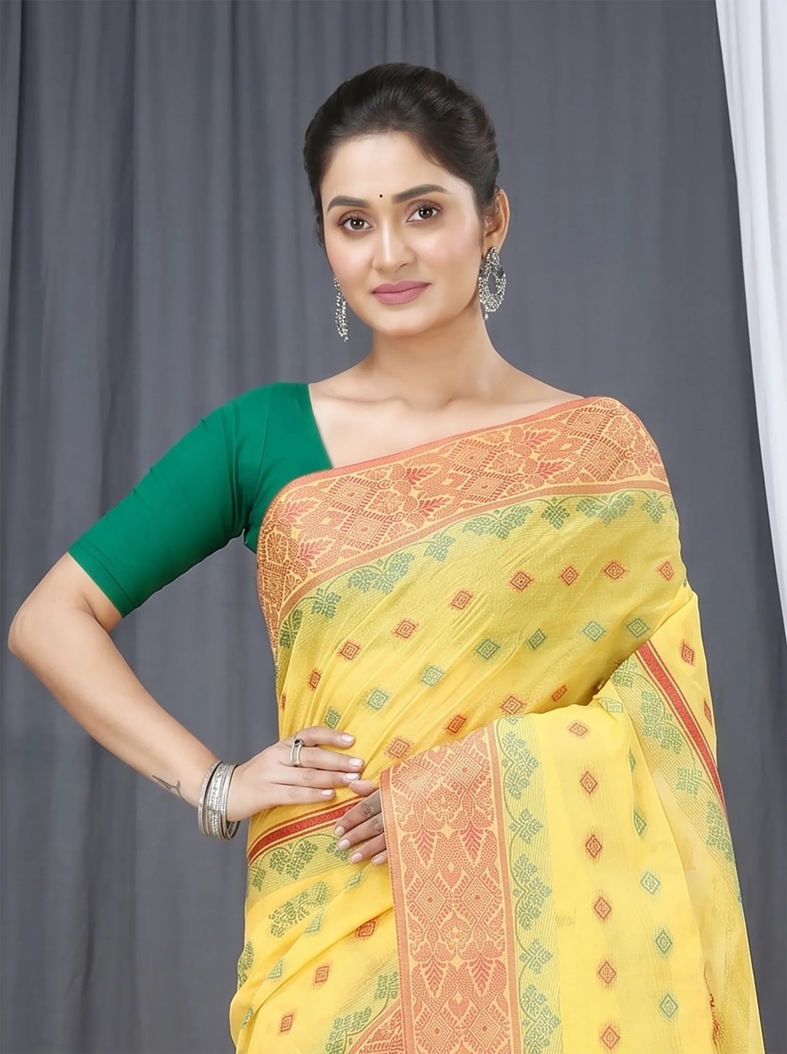 DipDiya Pure Cotton  Traditional Bengali Yellow Artisan Crafted Ghusoon Tant Saree