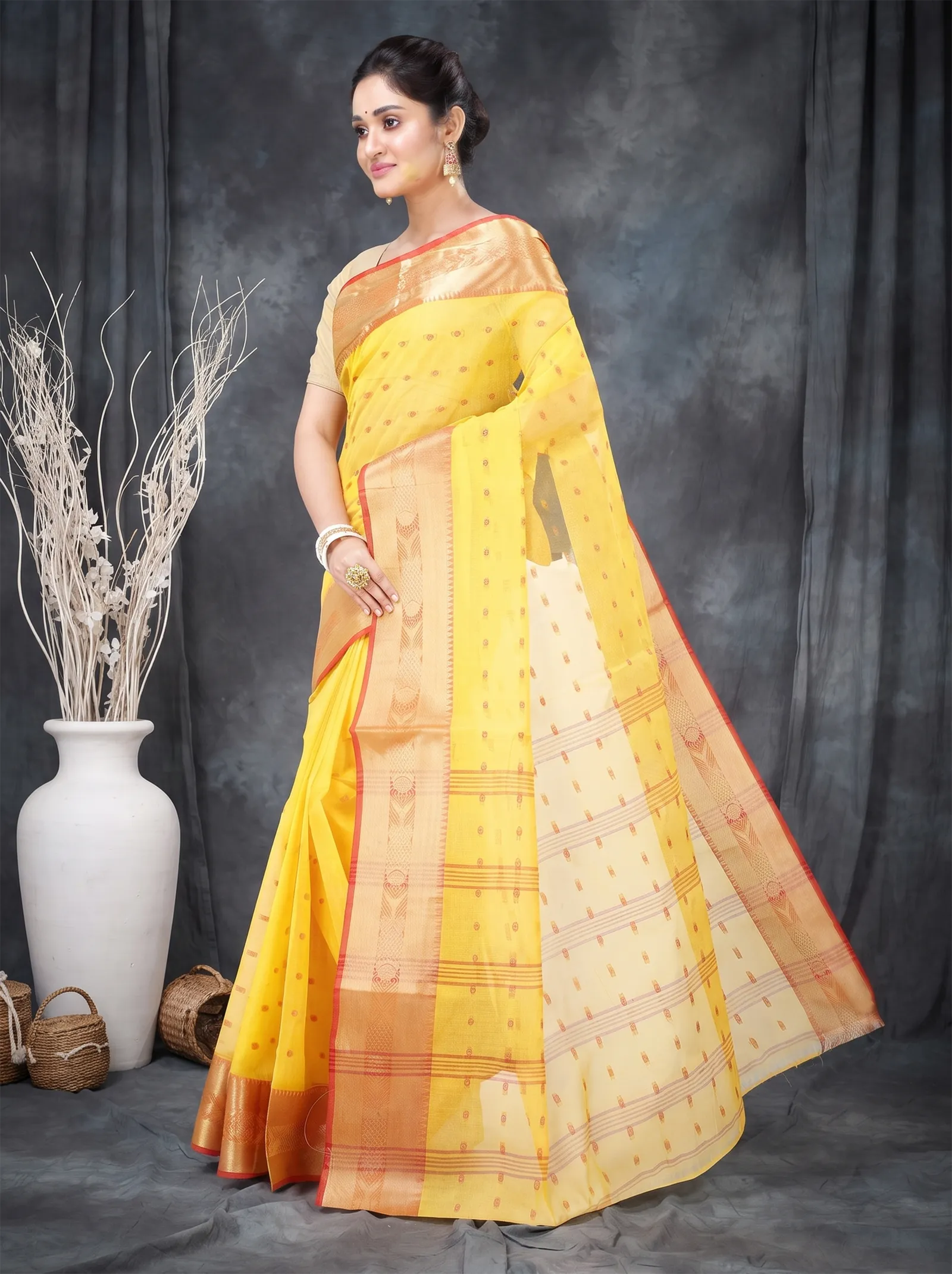 DipDiya Pure Cotton  Traditional Bengali Yellow Artisan Crafted Griva Tant Saree