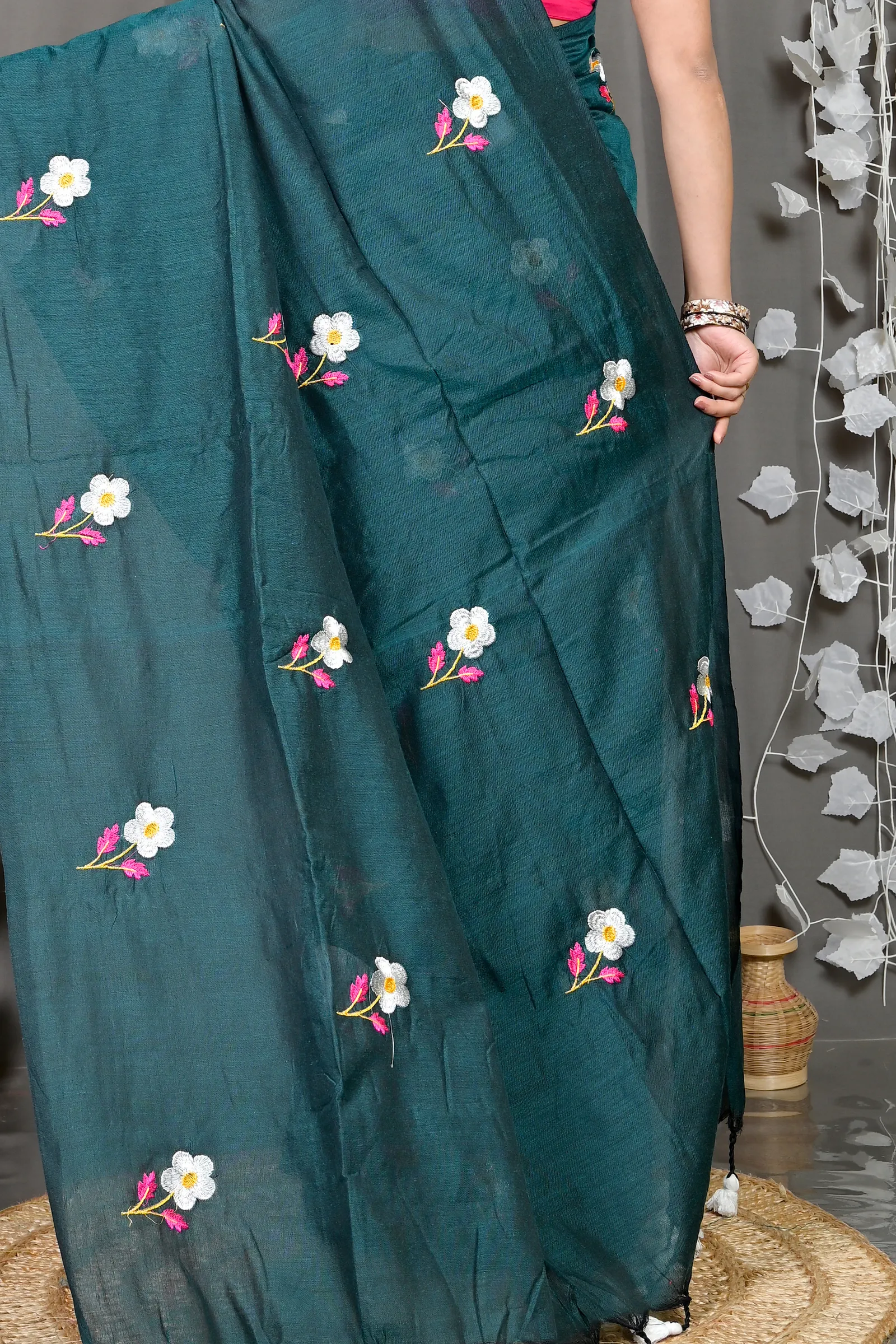 DipDiya Pure Cotton Turquoise Green Paray A Legacy Woven Embroidery Handloom sarees