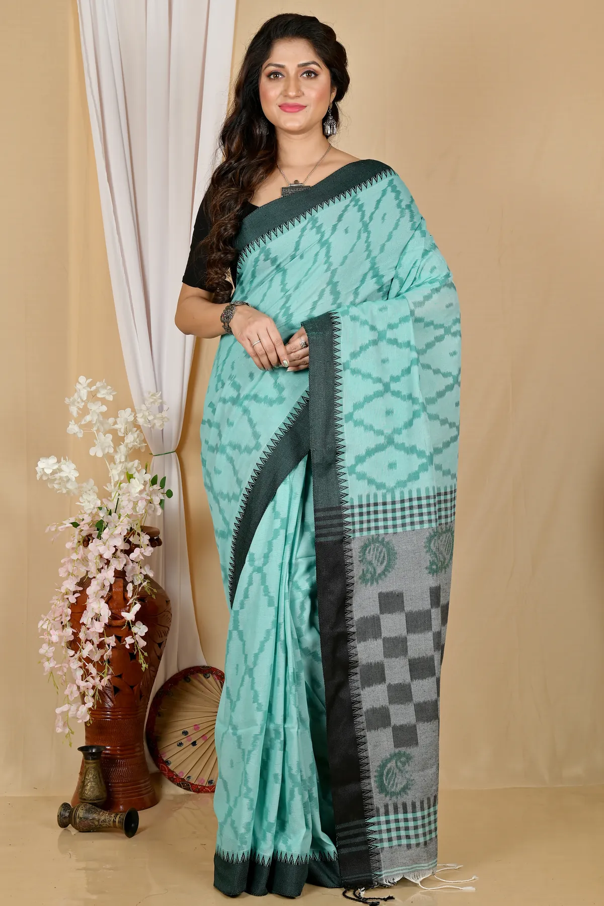DipDiya Pure Cotton Turquoise Green Seuma Timeless Elegance Handloom Sarees