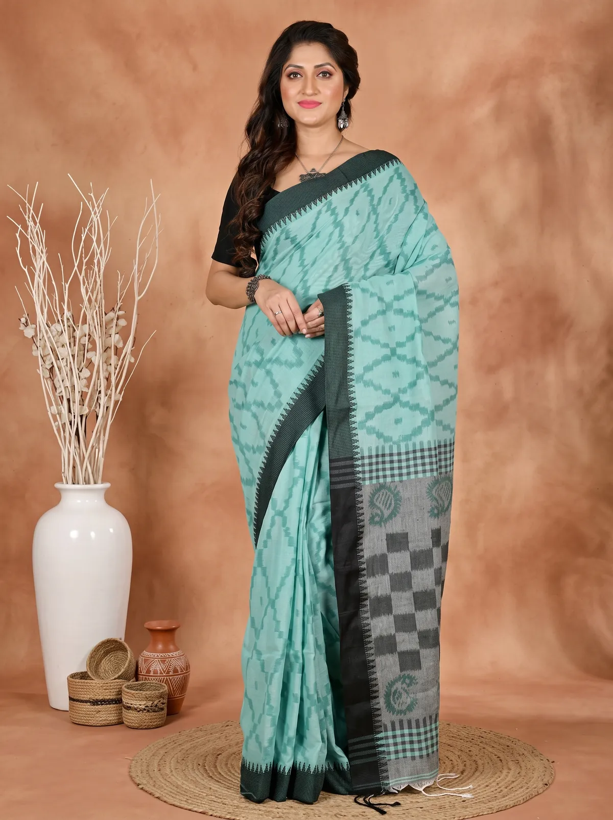DipDiya Pure Cotton Turquoise Green Seuma Timeless Elegance Handloom Sarees