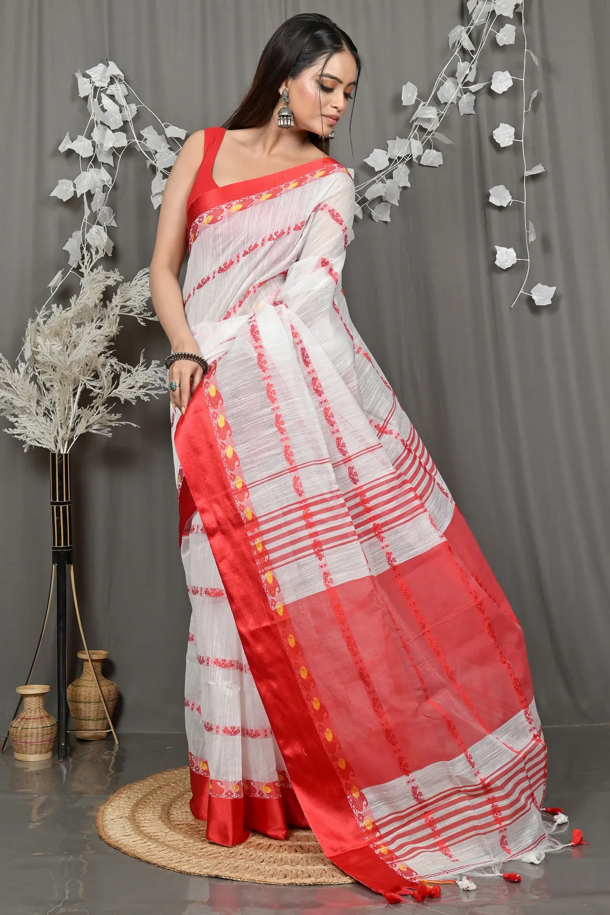 DipDiya Pure Cotton White and Red Borma Heritage of Bengali Handloom Sarees