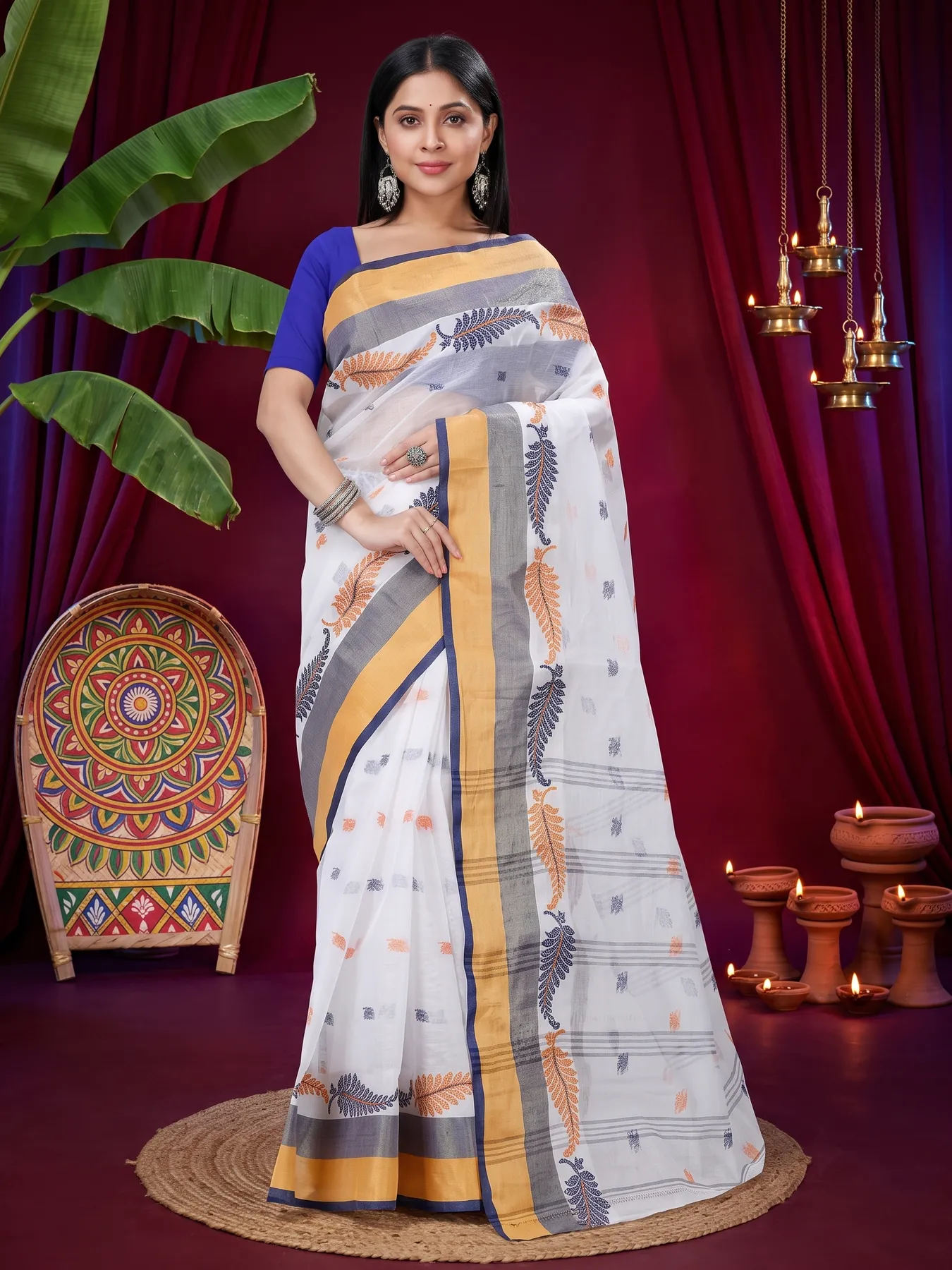 DipDiya Pure Cotton White Black Nera Woven by Hand Tant Sarees
