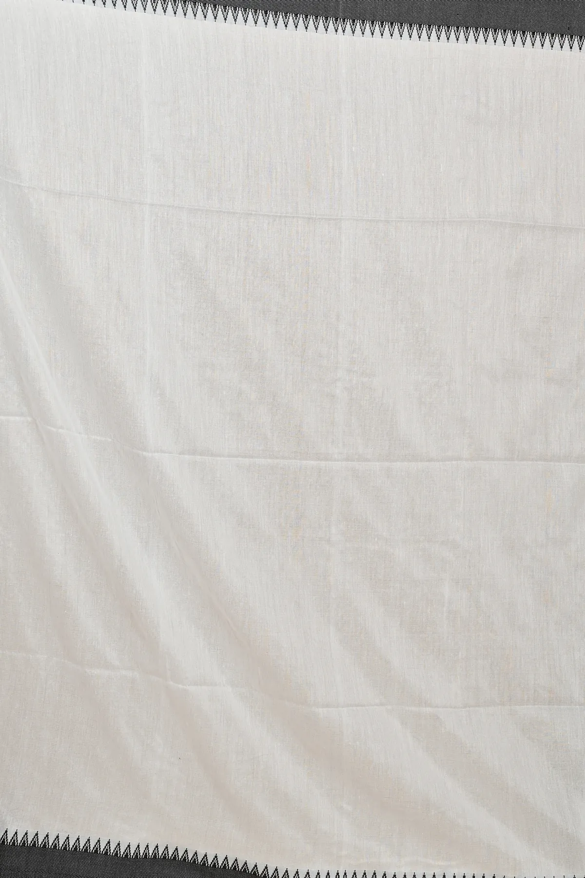 DipDiya Pure Cotton White Black Seuma Traditional Elegance Handloom Sarees