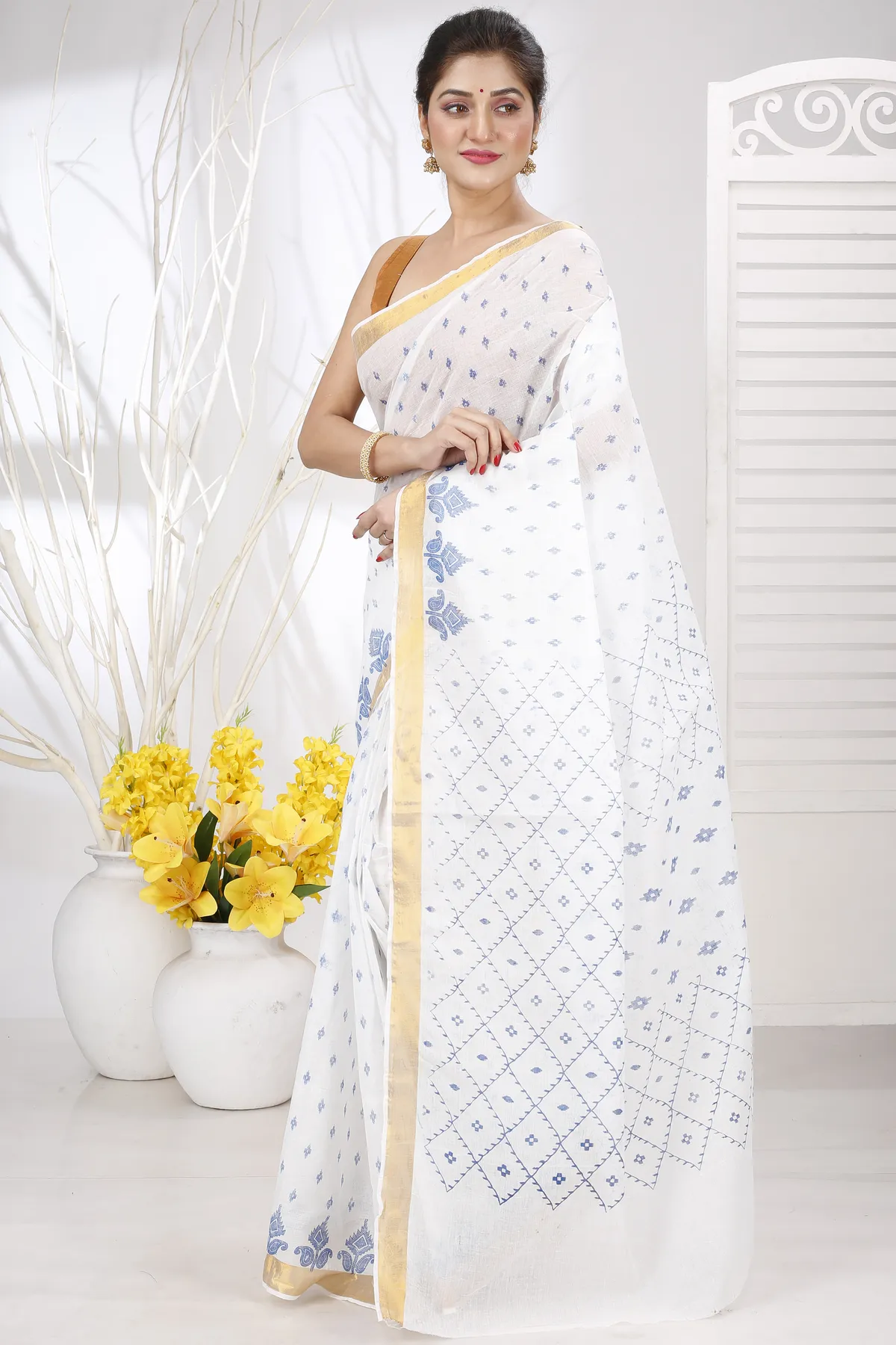 DipDiya Pure Cotton White Blue Ekant Print Crafted by Artisans Printed Tant Sarees