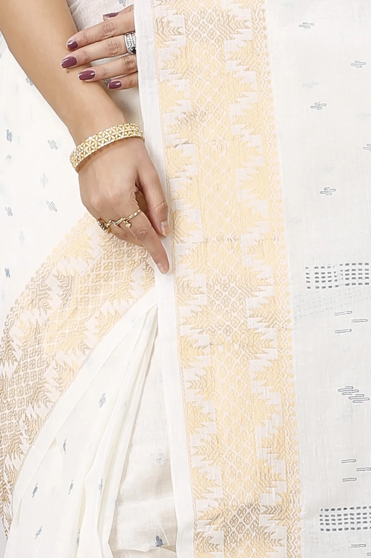 DipDiya Pure Cotton White Blue Levi Classic Grace Printed Tant Sarees