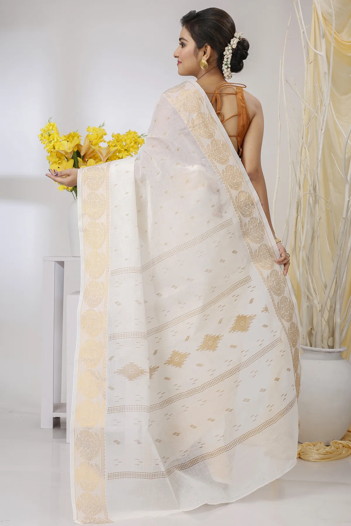 DipDiya Pure Cotton White Brown Levi Bengali Heritage Printed Tant Sarees