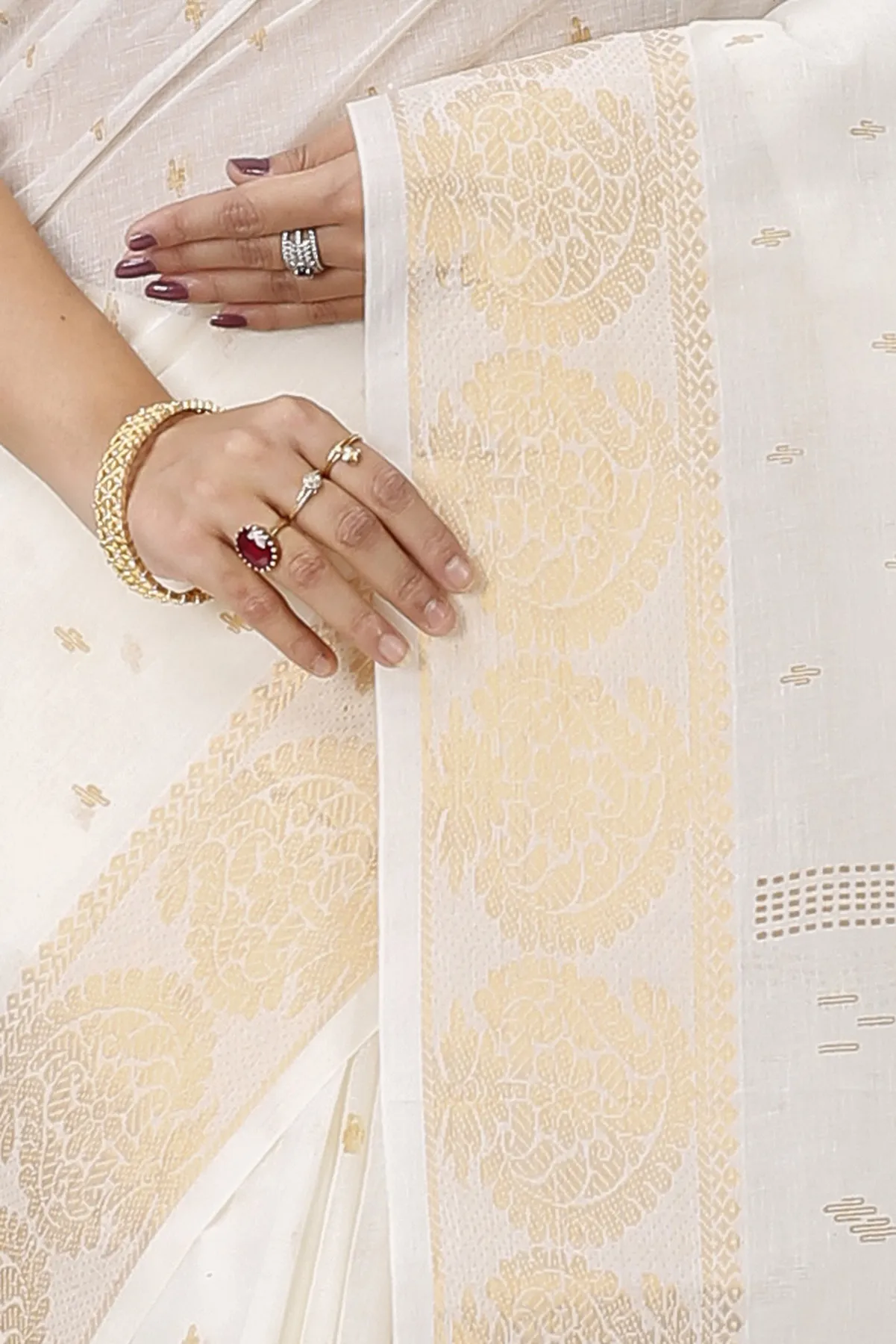 DipDiya Pure Cotton White Brown Levi Bengali Heritage Printed Tant Sarees