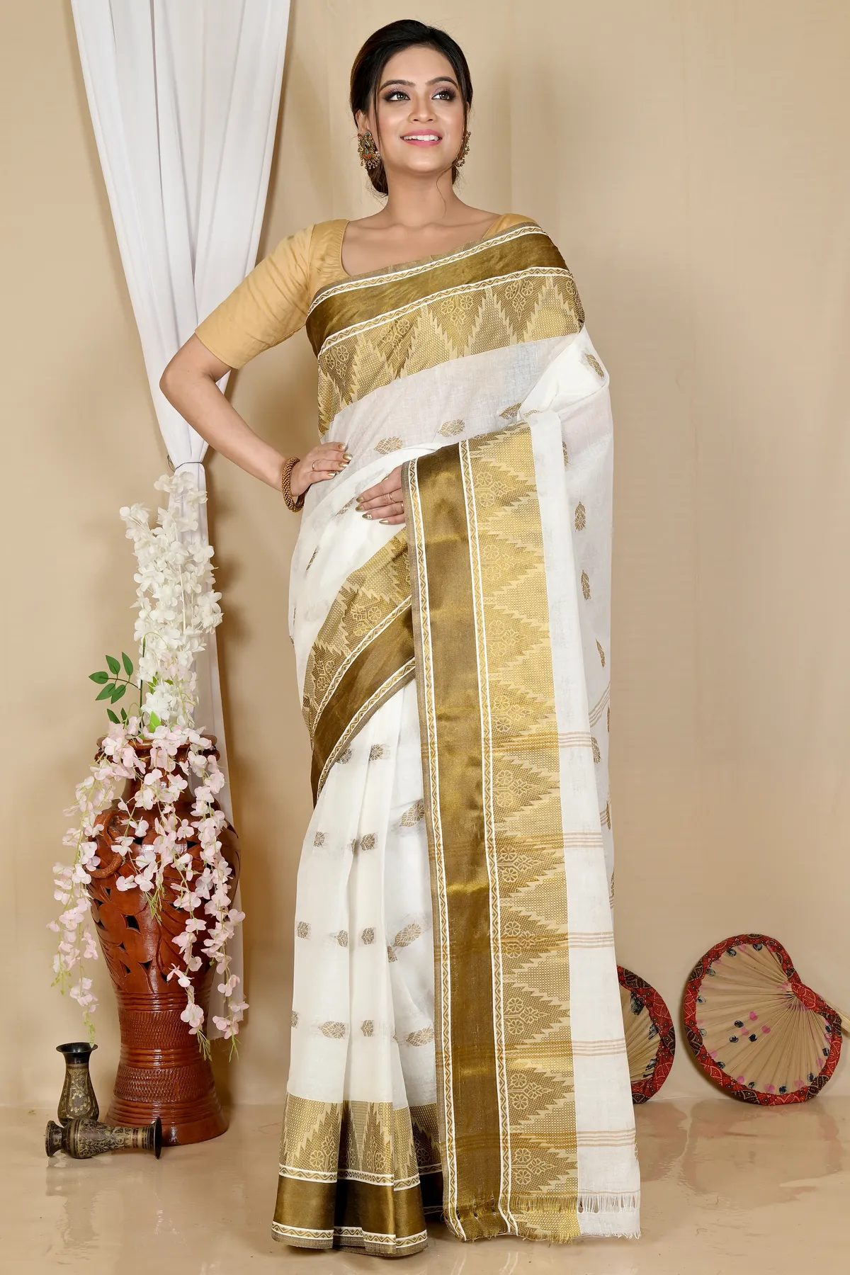 DipDiya Pure Cotton White Brown Sadasob Handloom Heritage Tant Sarees