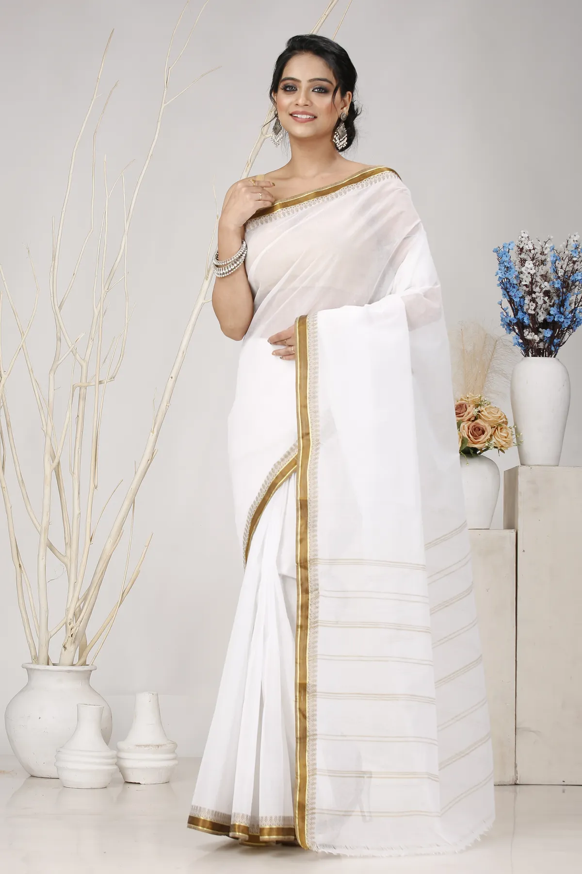 DipDiya Pure Cotton White Brown Subra Woven by Hand Tant Sarees