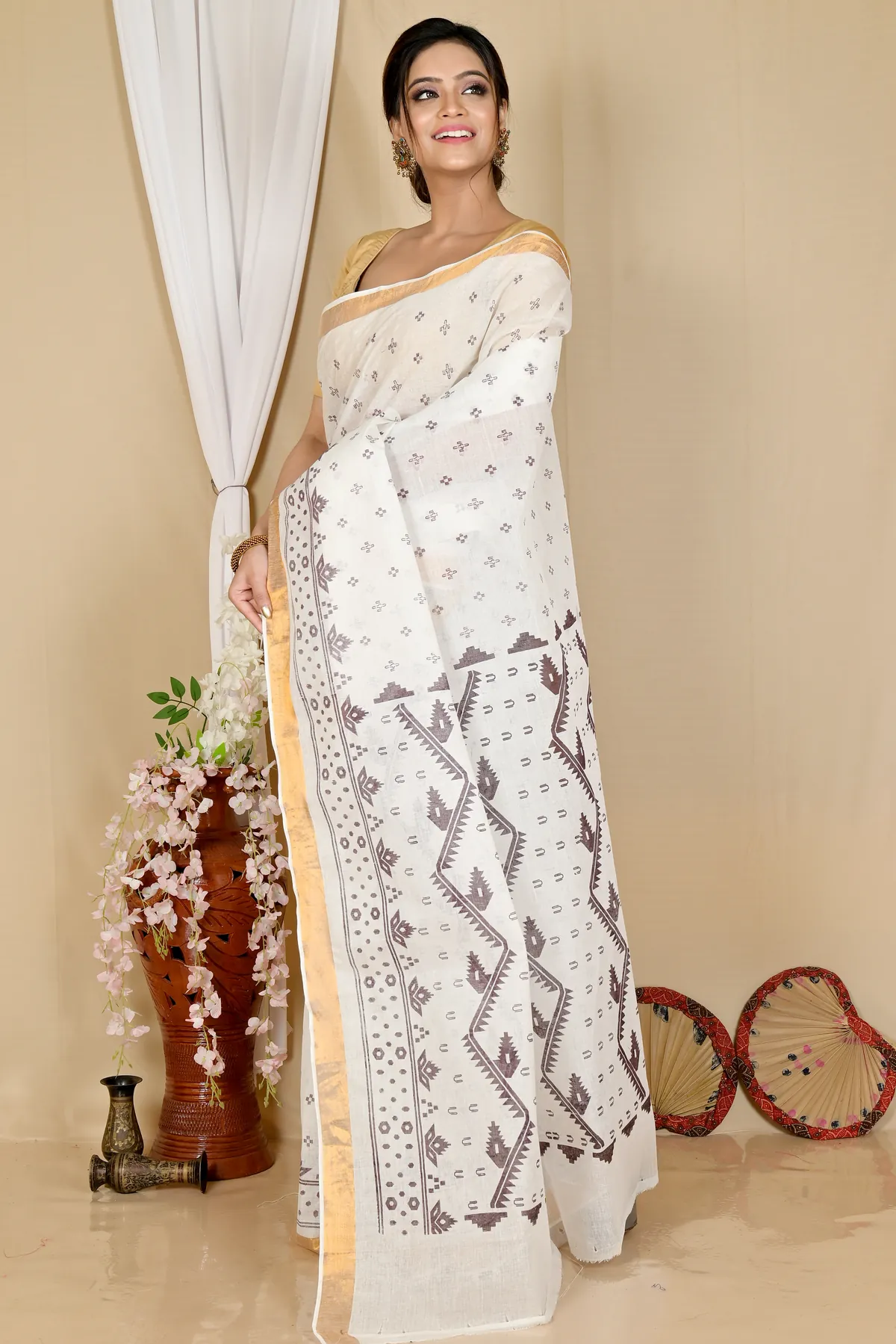 DipDiya Pure Cotton White Dark Brown Ekta Print Bengali Heritage Printed Tant Sarees