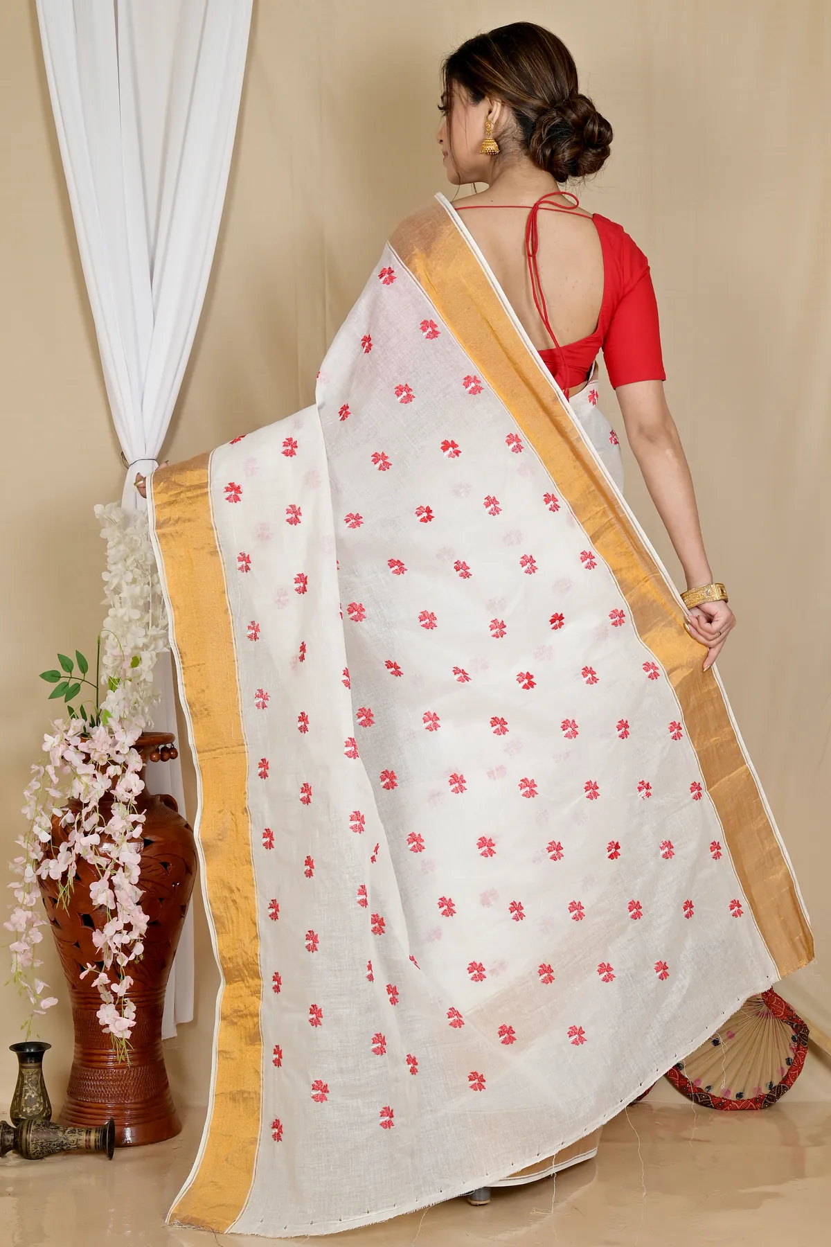 DipDiya Pure Cotton White Glold Leome Tradition in Every Thread Embroidery Tant Sarees