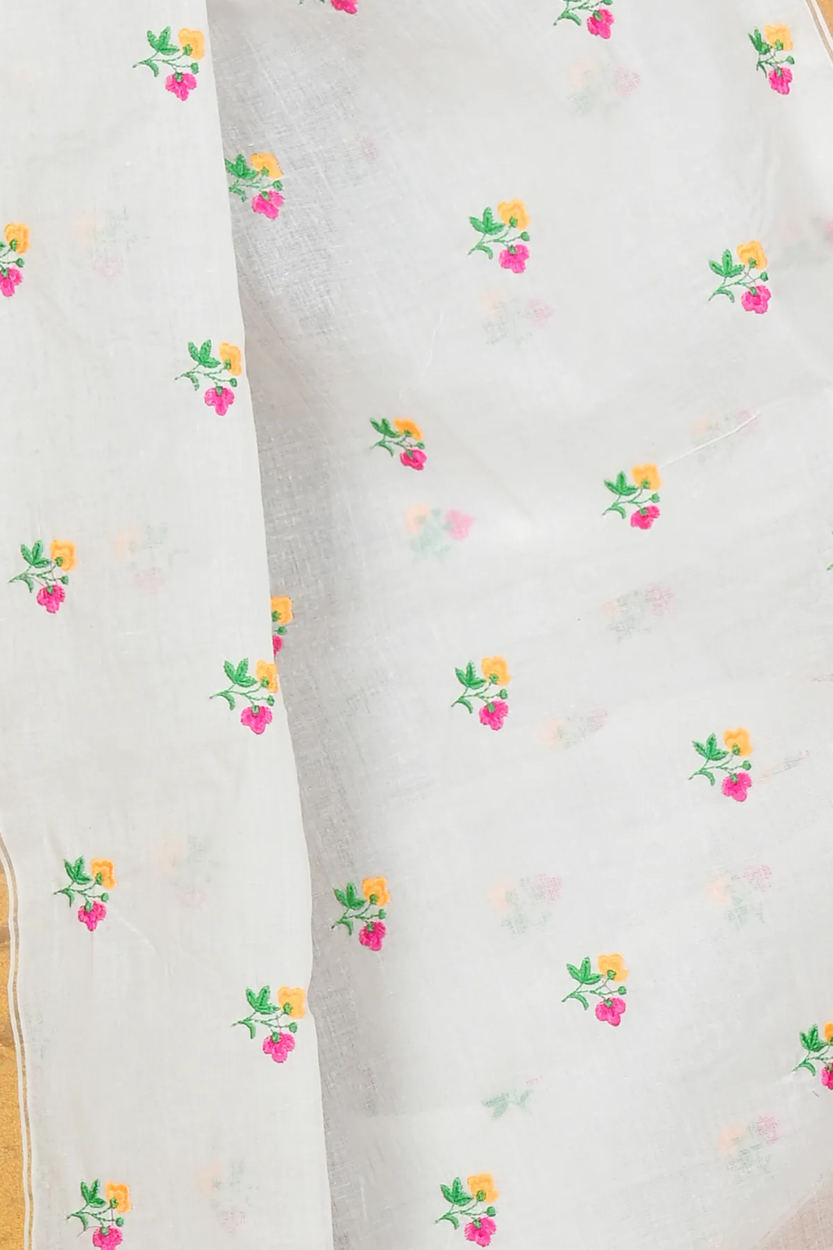 DipDiya Pure Cotton White Glold Leome Weaves with a Story Embroidery Tant Sarees