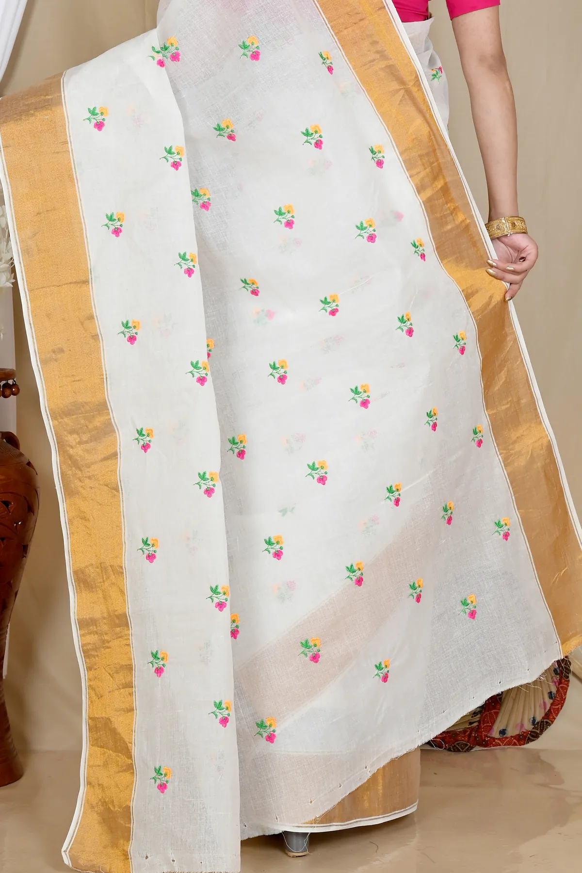 DipDiya Pure Cotton White Glold Leome Weaves with a Story Embroidery Tant Sarees