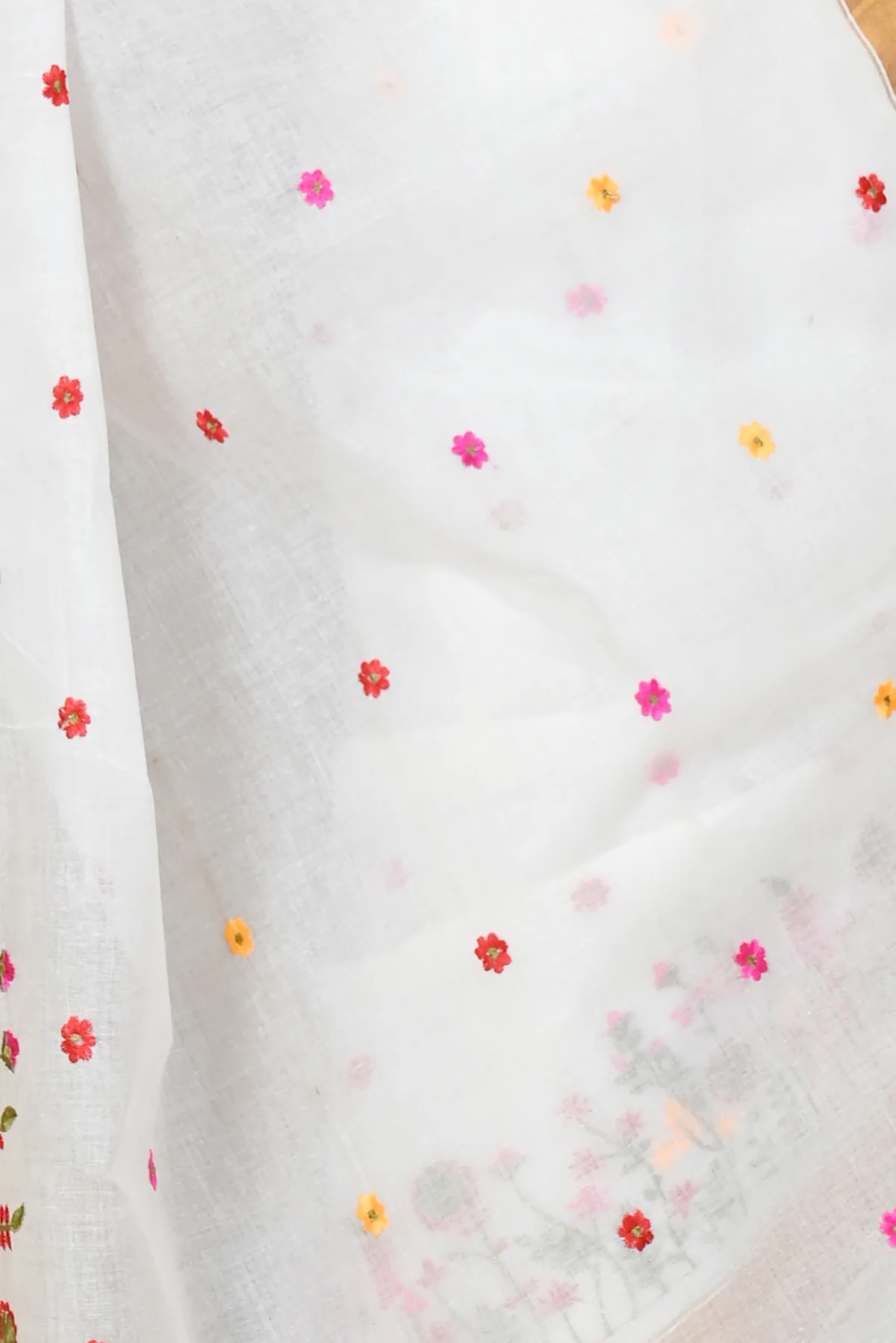 DipDiya Pure Cotton White Gold Askiti Bengali Heritage Embroidery Tant Sarees