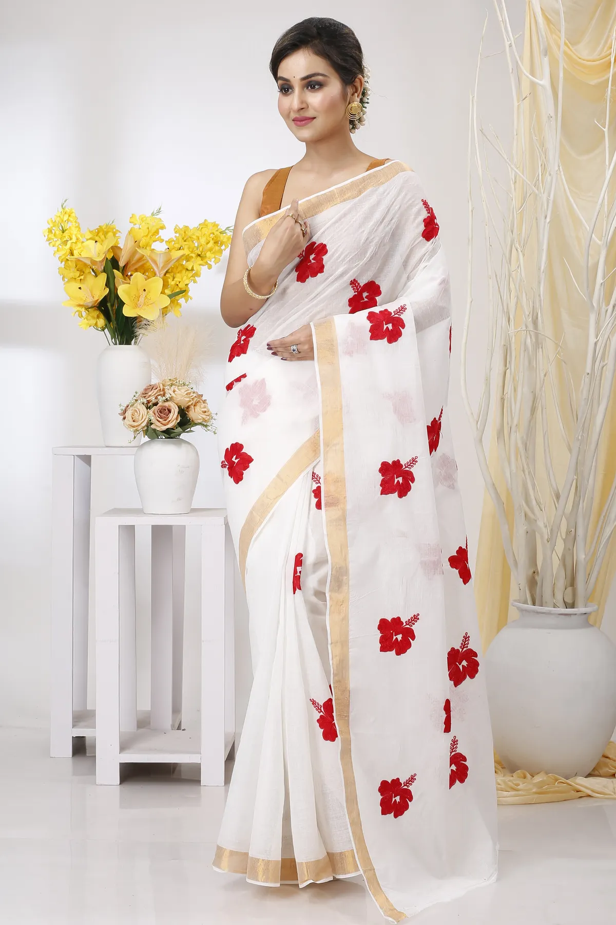 DipDiya Pure Cotton White Golden Leo Timeless Elegance Embroidery Tant Sarees