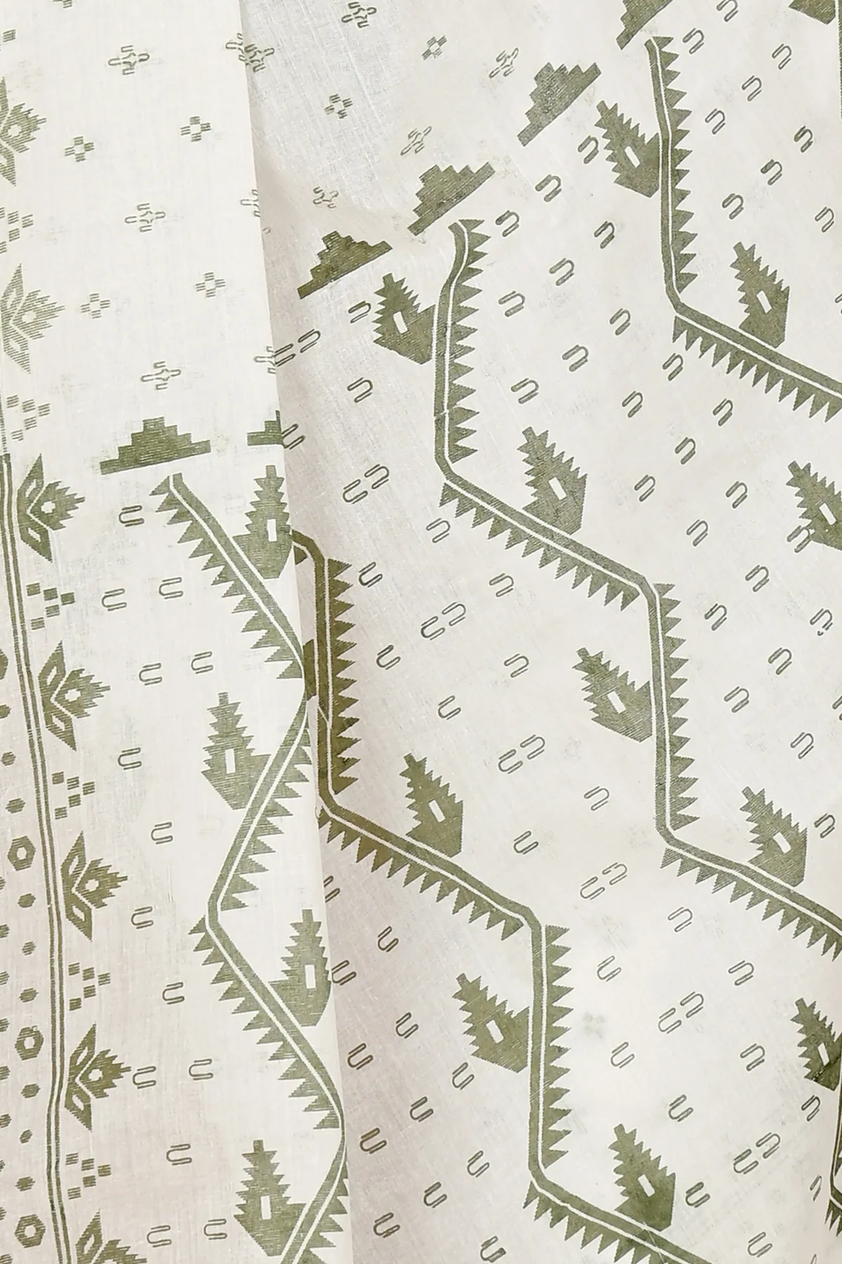 DipDiya Pure Cotton White Green Ekta Print Classic Grace Printed Tant Sarees
