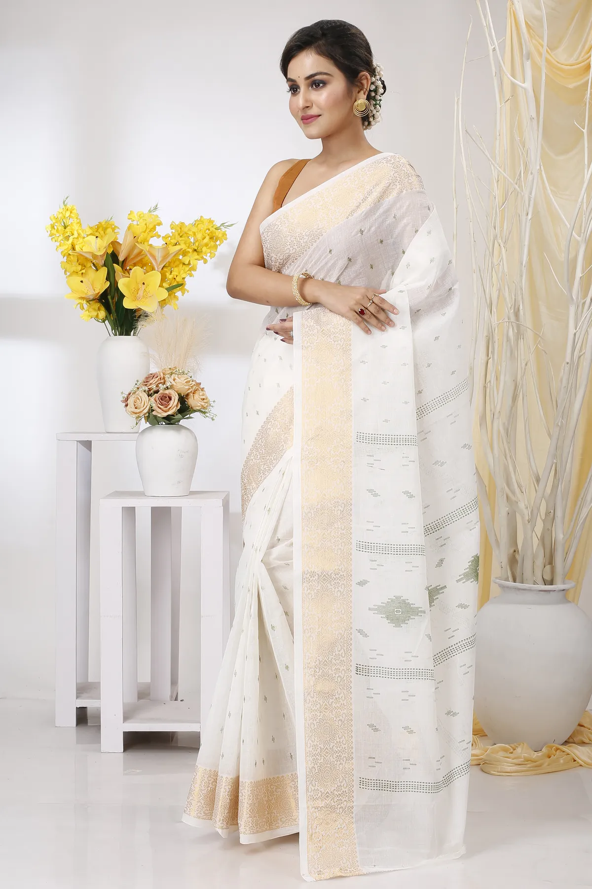 DipDiya Pure Cotton White Green Levi Crafted by Artisans Printed Tant Sarees