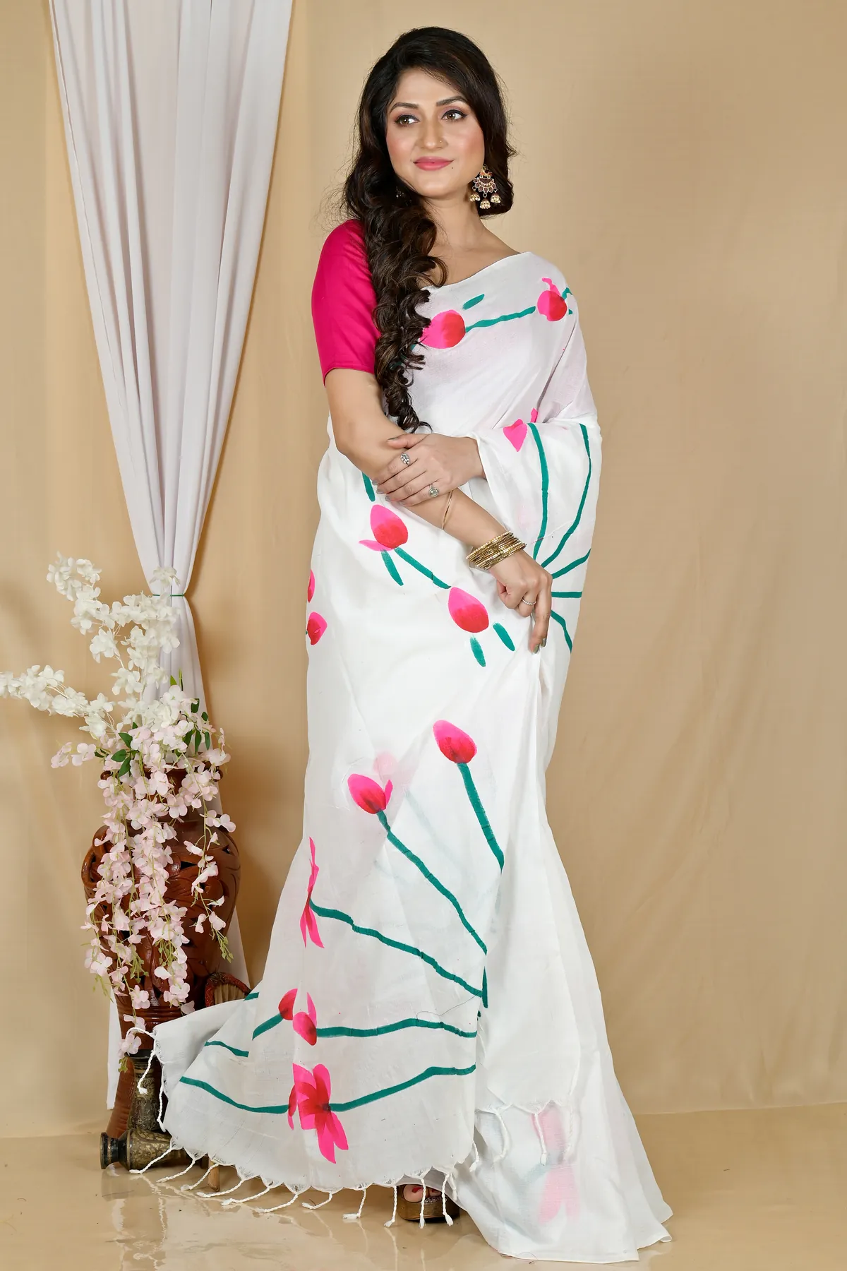 DipDiya Pure Cotton White Kamal Heritage Elegance Hand Painted Sarees