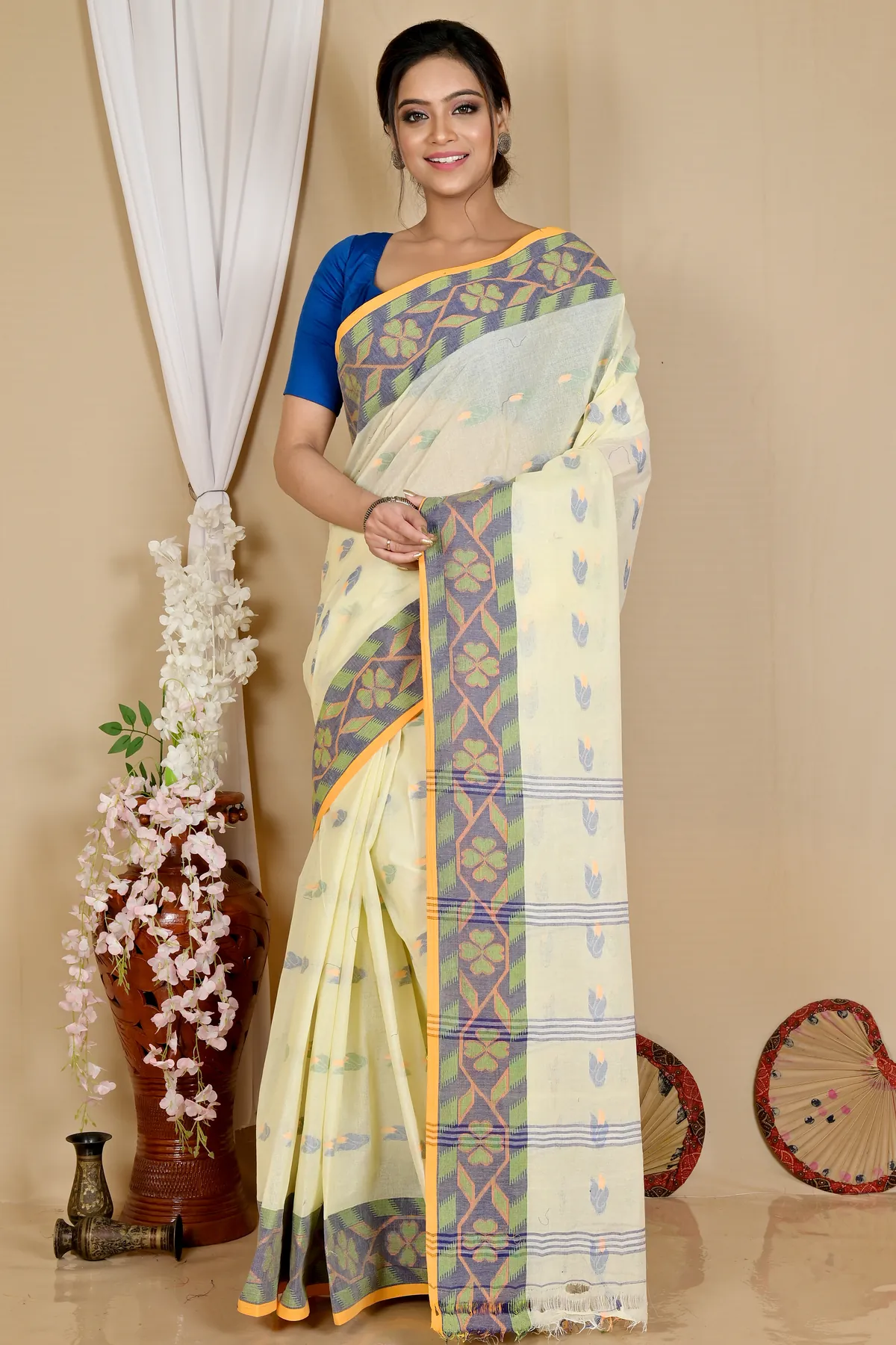 DipDiya Pure Cotton White Komtai Crafted by Artisans Tant Sarees