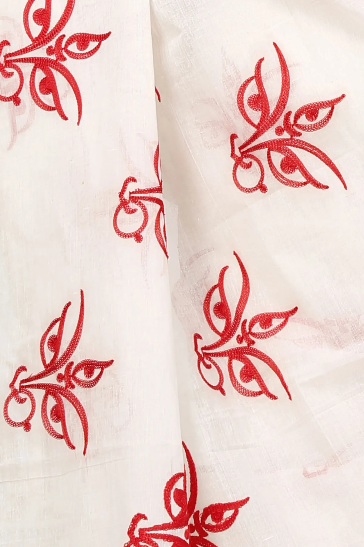 DipDiya Pure Cotton White Leoto Heritage of Bengal Embroidery Tant Sarees