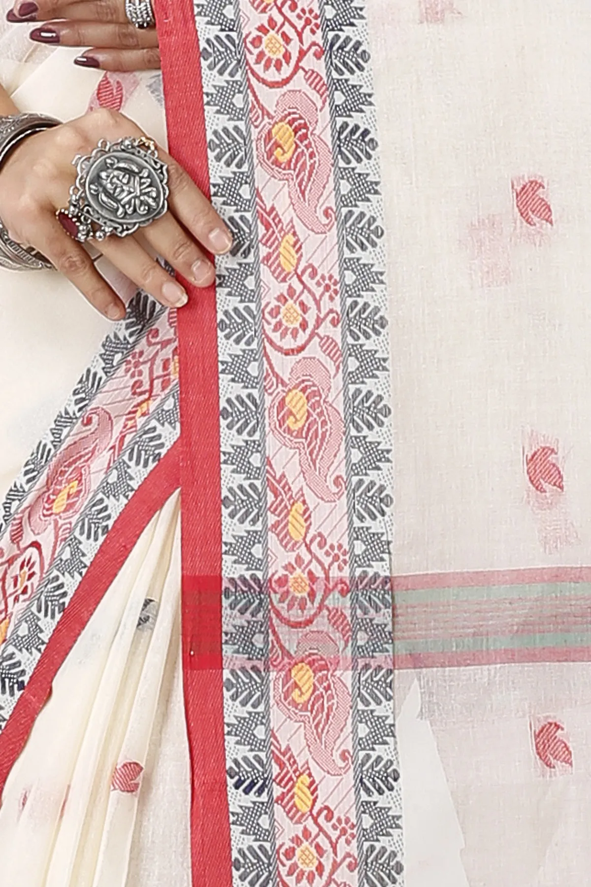 DipDiya Pure Cotton White Leron Threads of Tradition Tant Sarees