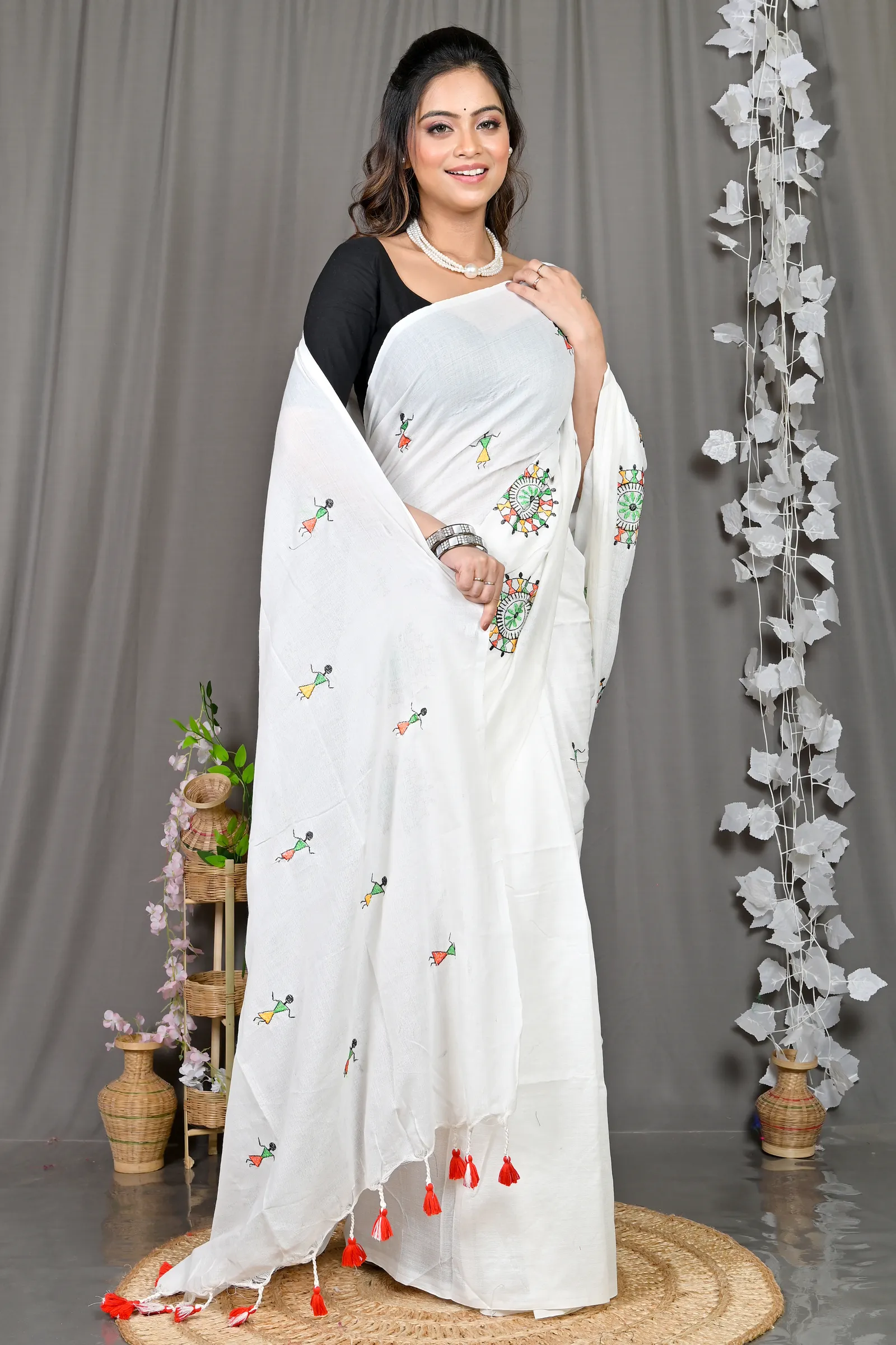 DipDiya Pure Cotton White Parama Threads of Tradition Embroidery Handloom sarees