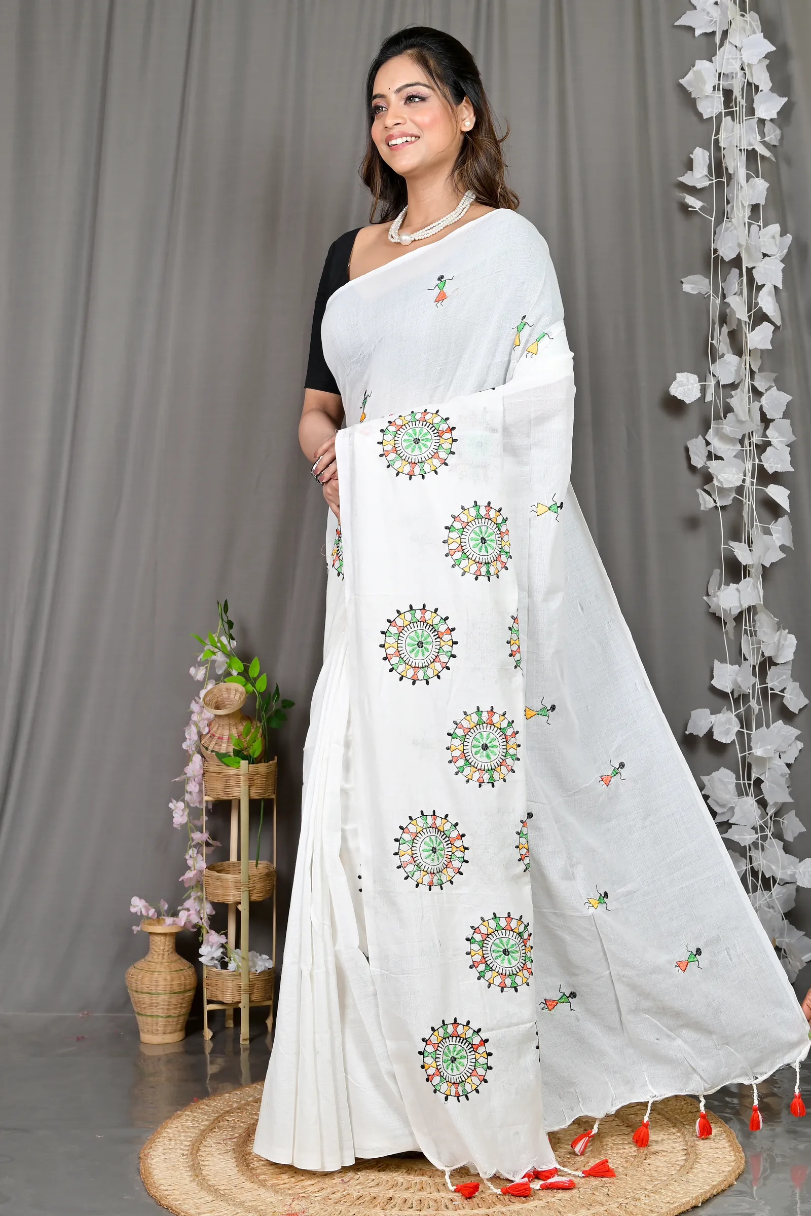 DipDiya Pure Cotton White Parama Threads of Tradition Embroidery Handloom sarees