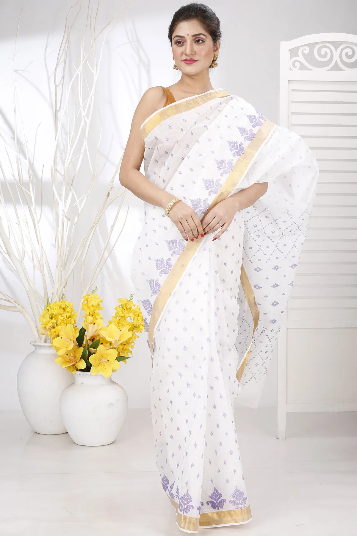 DipDiya Pure Cotton White Purpel Ekant Print Classic Grace Printed Tant Sarees
