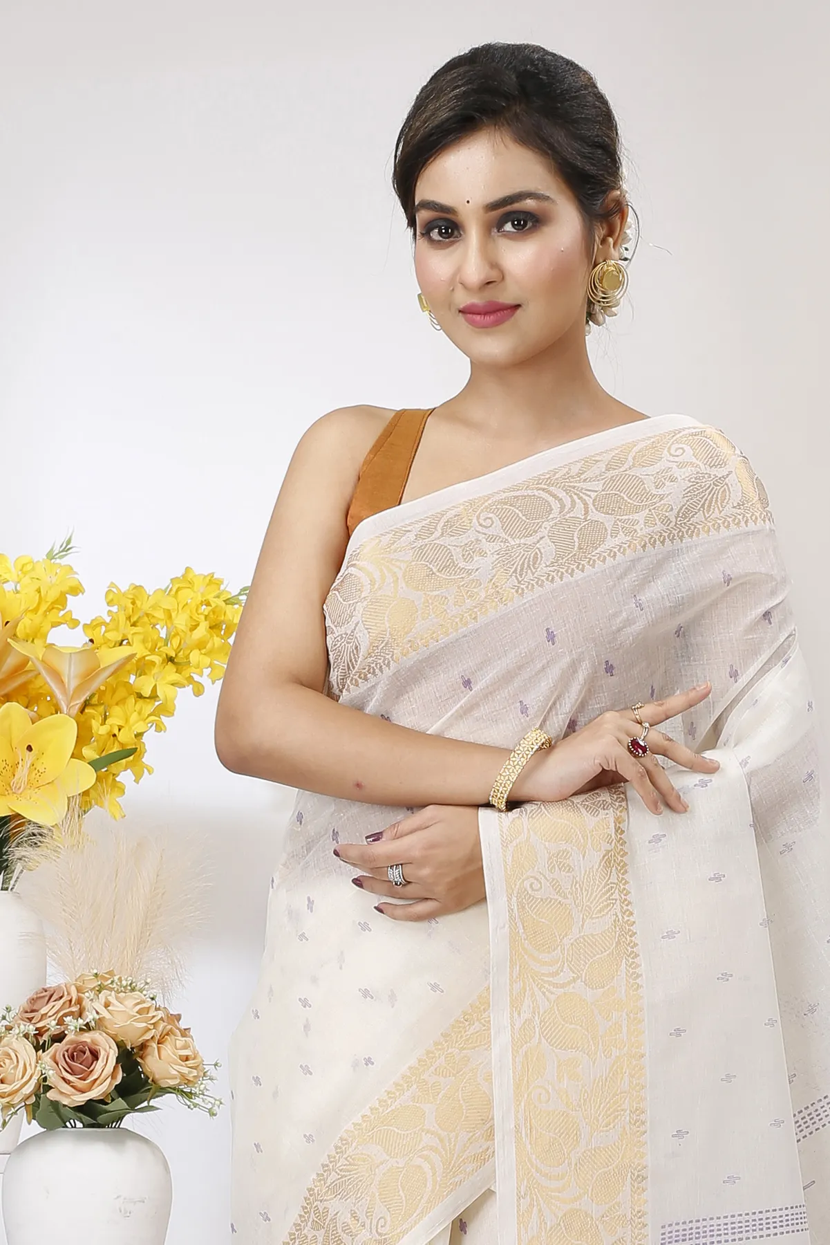 DipDiya Pure Cotton White Purpel Levi Classic Bengali Printed Tant Sarees