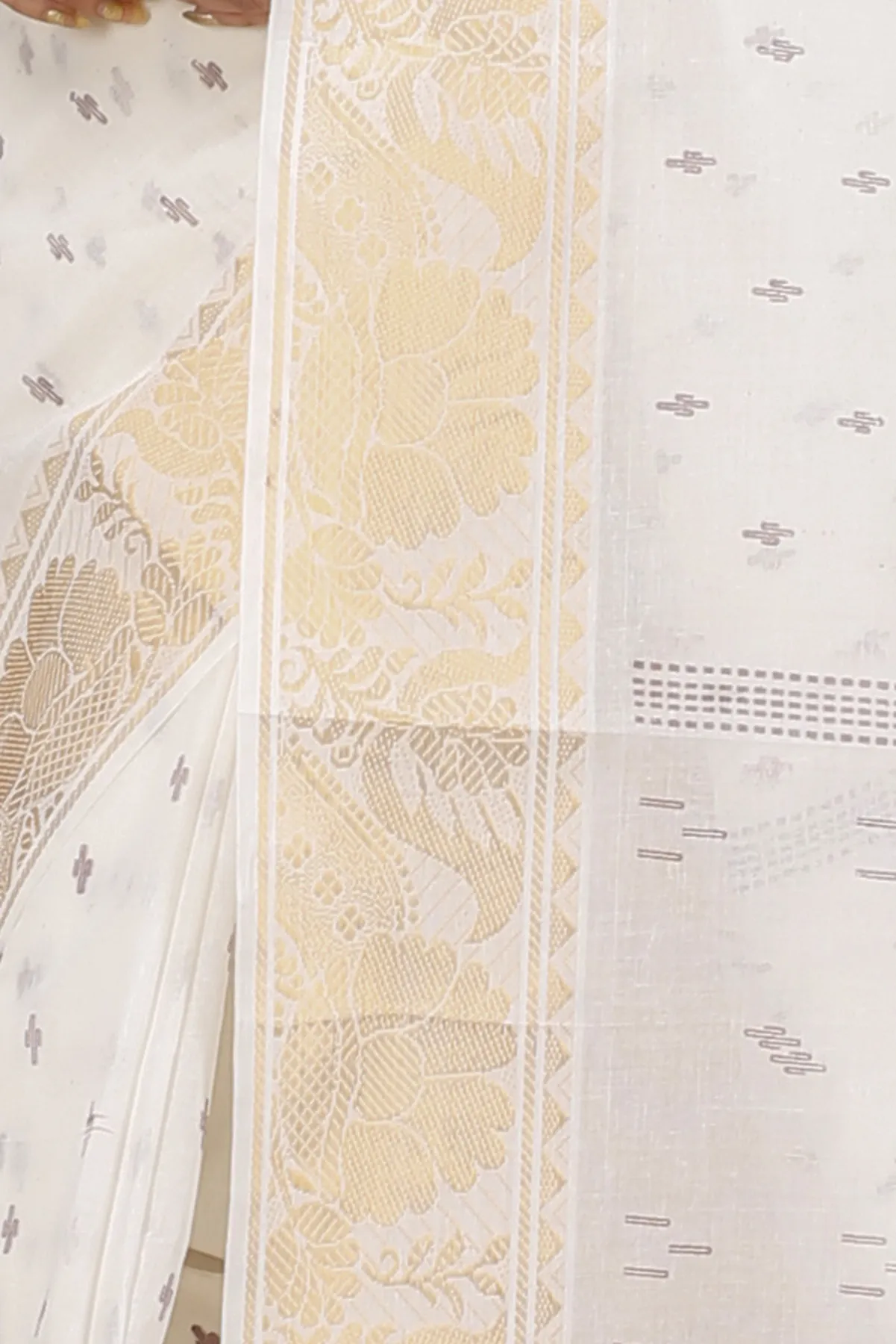 DipDiya Pure Cotton White Purvi Grace of Bengal Printed Tant Sarees
