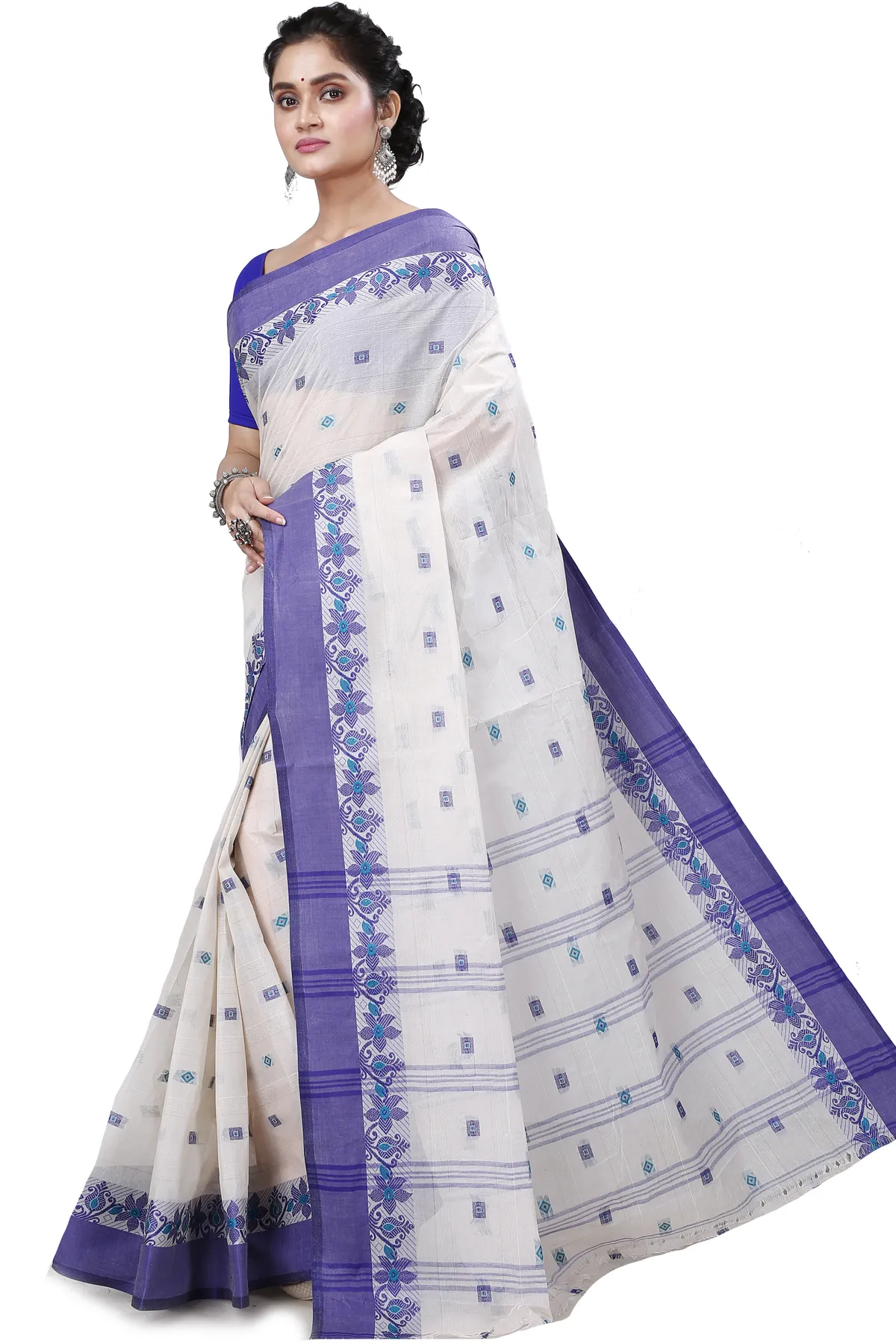 DipDiya Pure Cotton White Ramala Tradition in Every Thread Tant Sarees