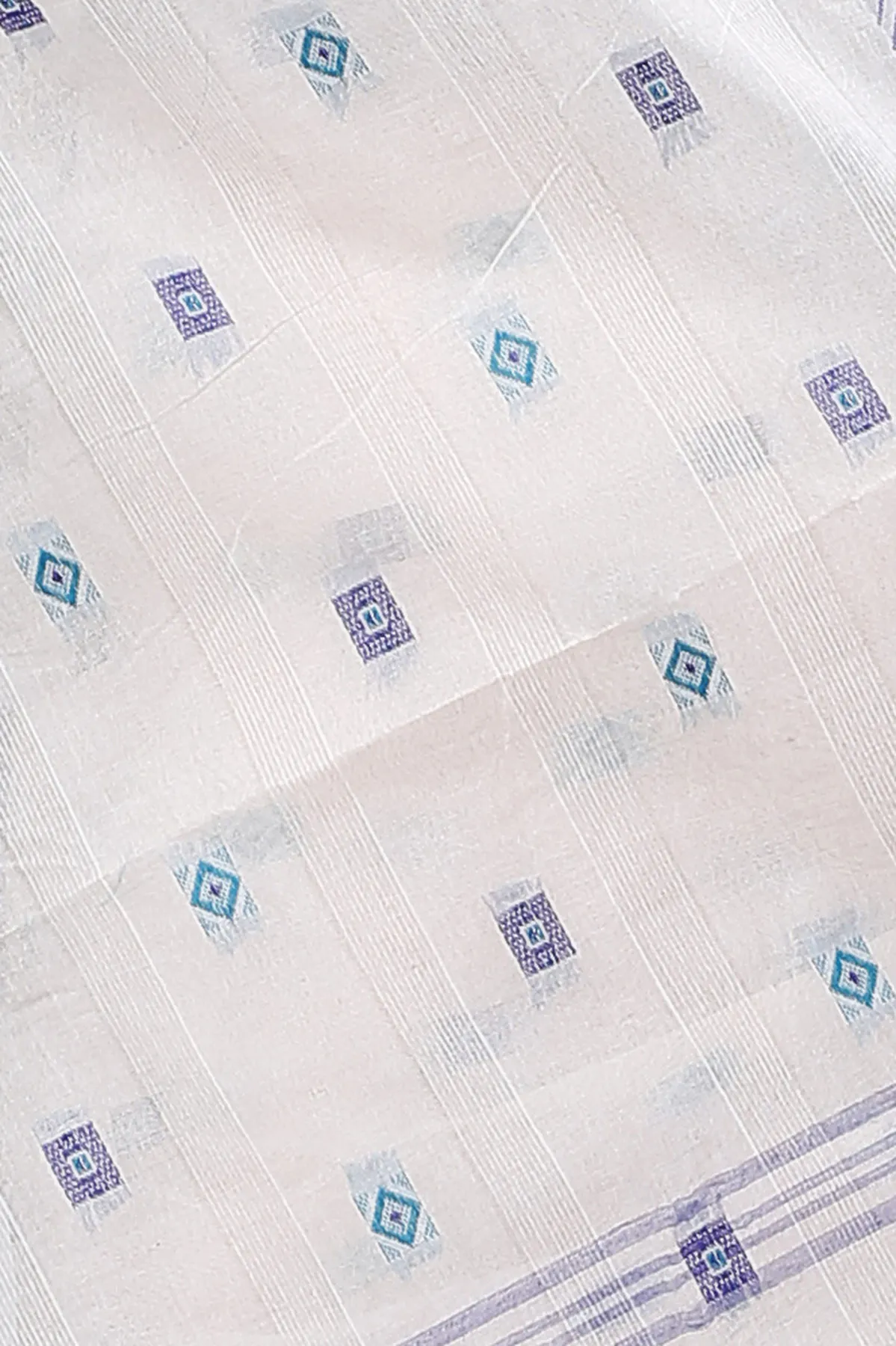 DipDiya Pure Cotton White Ramala Tradition in Every Thread Tant Sarees