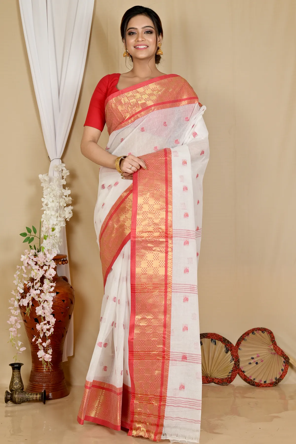 DipDiya Pure Cotton White Red Atula Handcrafted Elegance Tant Sarees