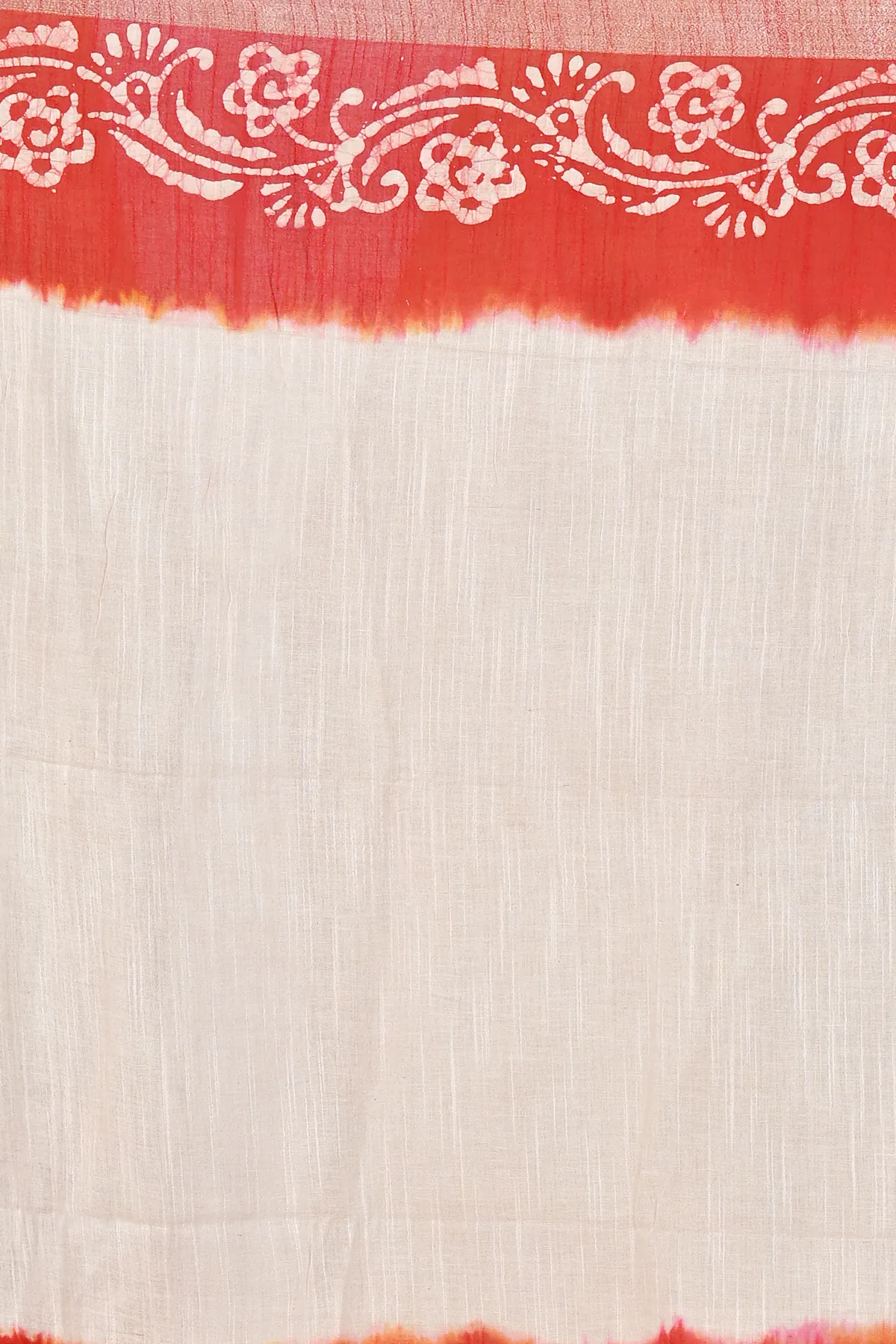 DipDiya Pure Cotton White Red Batika Classic Grace Batik Print Sarees