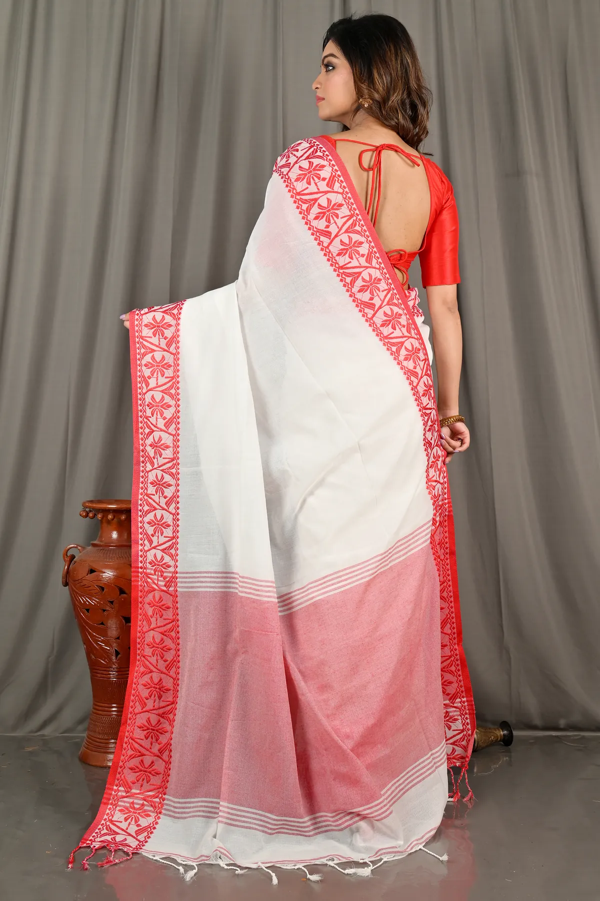 DipDiya Pure Cotton White Red Borma Bengal’s Tradition Handloom Sarees