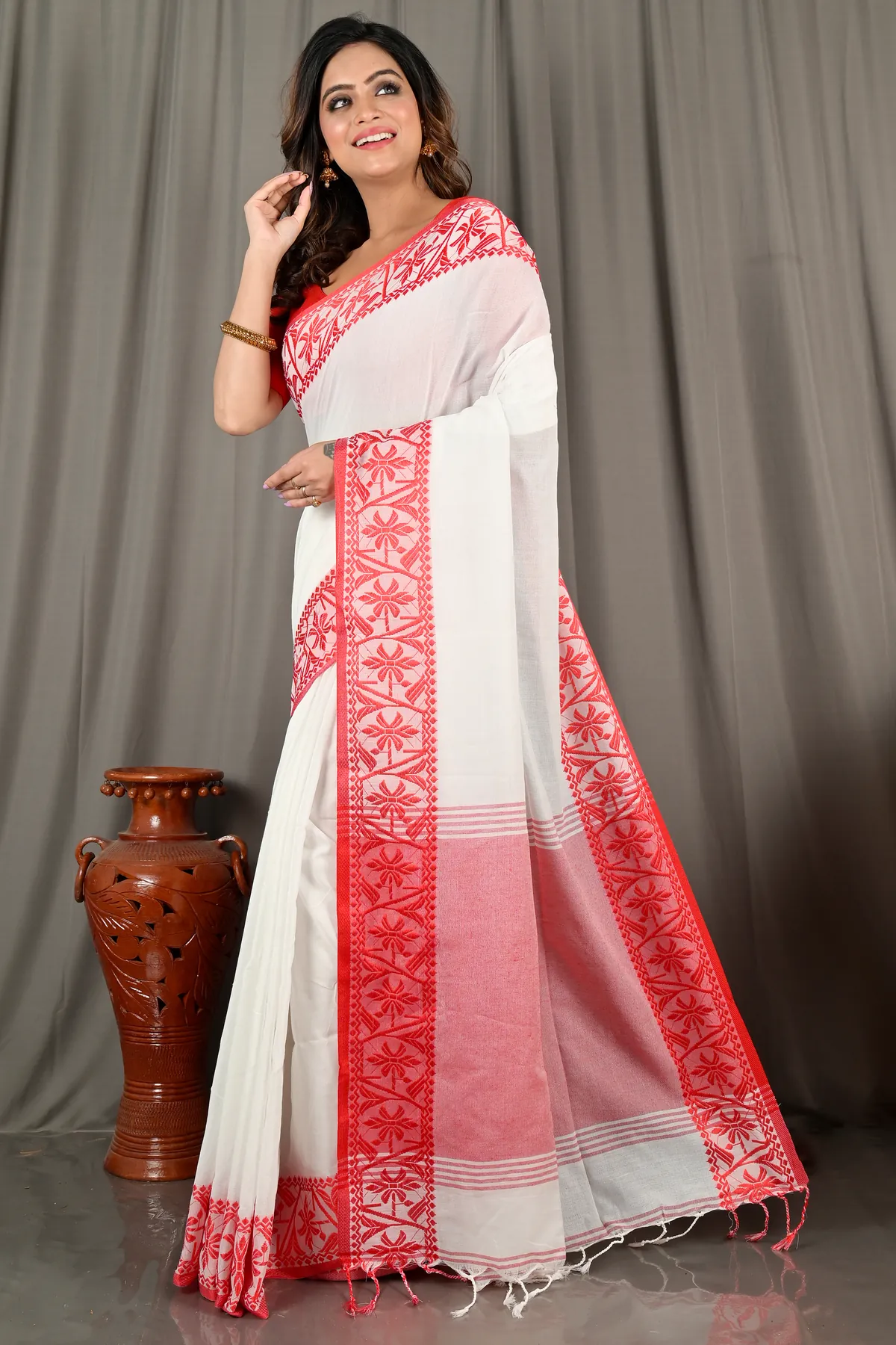 DipDiya Pure Cotton White Red Borma Bengal’s Tradition Handloom Sarees