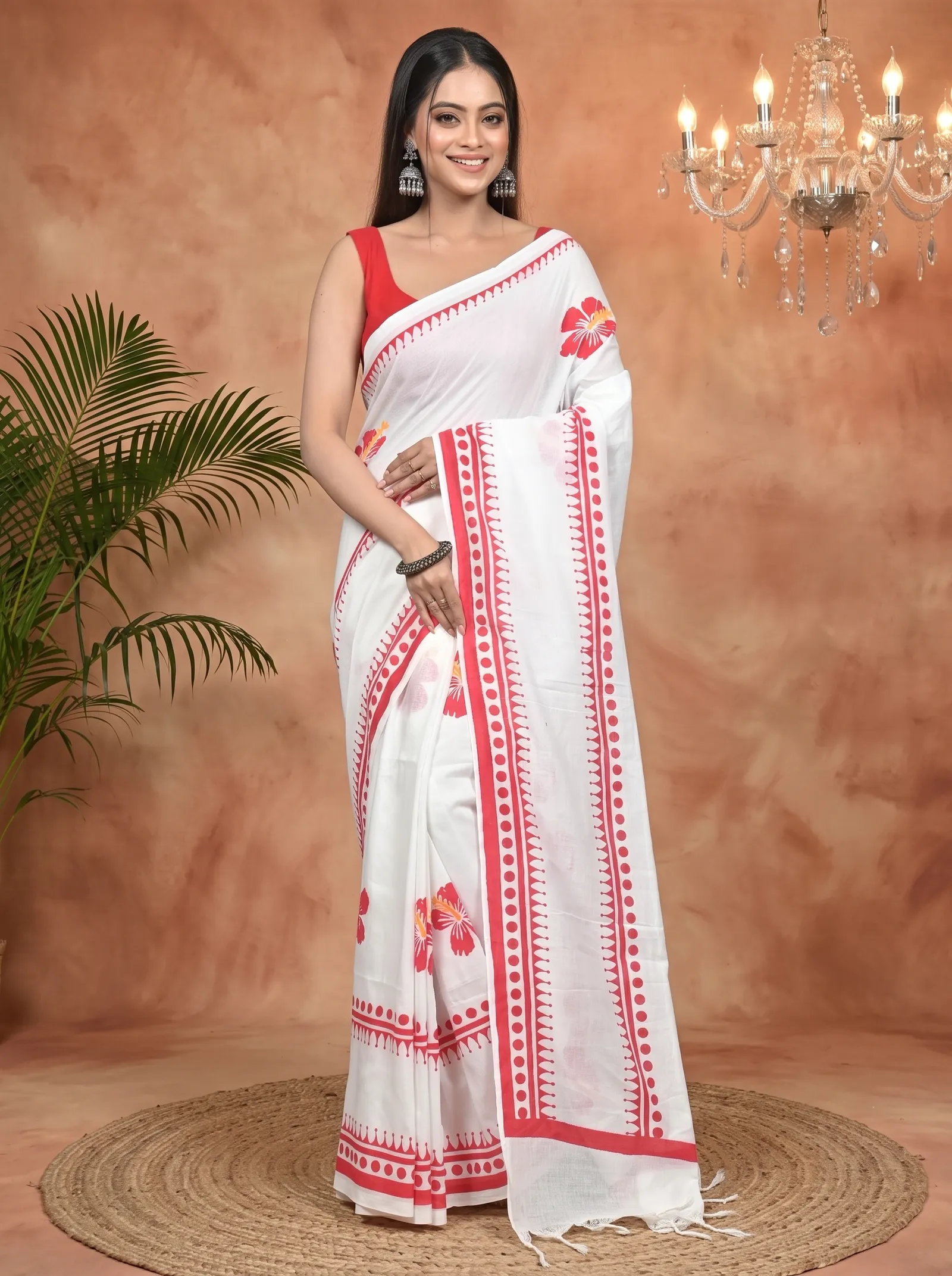 DipDiya Pure Cotton White Red Borma Crafted by Artisans Handloom Sarees